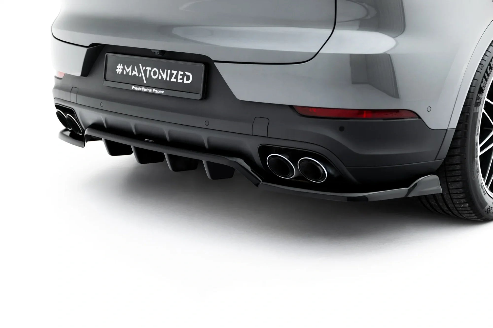 Maxton Design Splitter trasero (With Vertical Bars) para Porsche Cayenne SUV / Coupe Mk3 Facelift - imagen 3