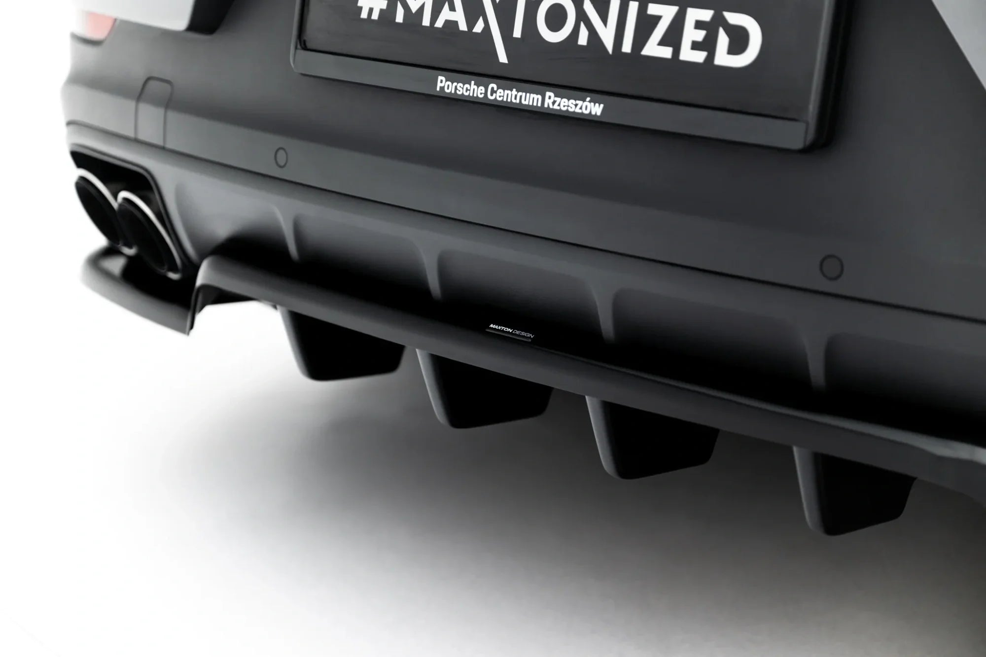 Maxton Design Splitter trasero (With Vertical Bars) para Porsche Cayenne SUV / Coupe Mk3 Facelift - imagen 4