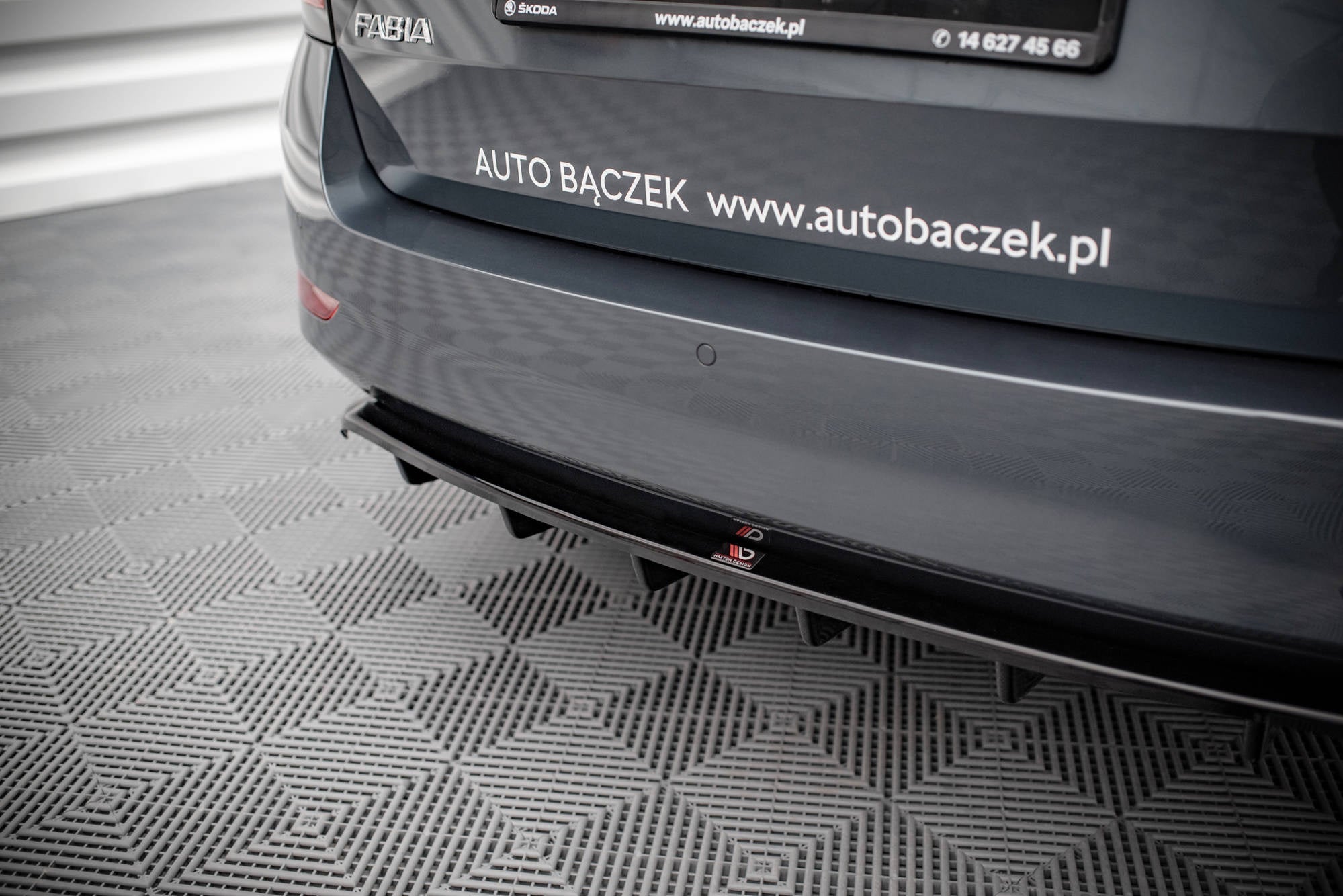 Maxton Design Splitter trasero (With Vertical Bars) para Skoda Fabia Combi Mk3 Facelift - imagen 3