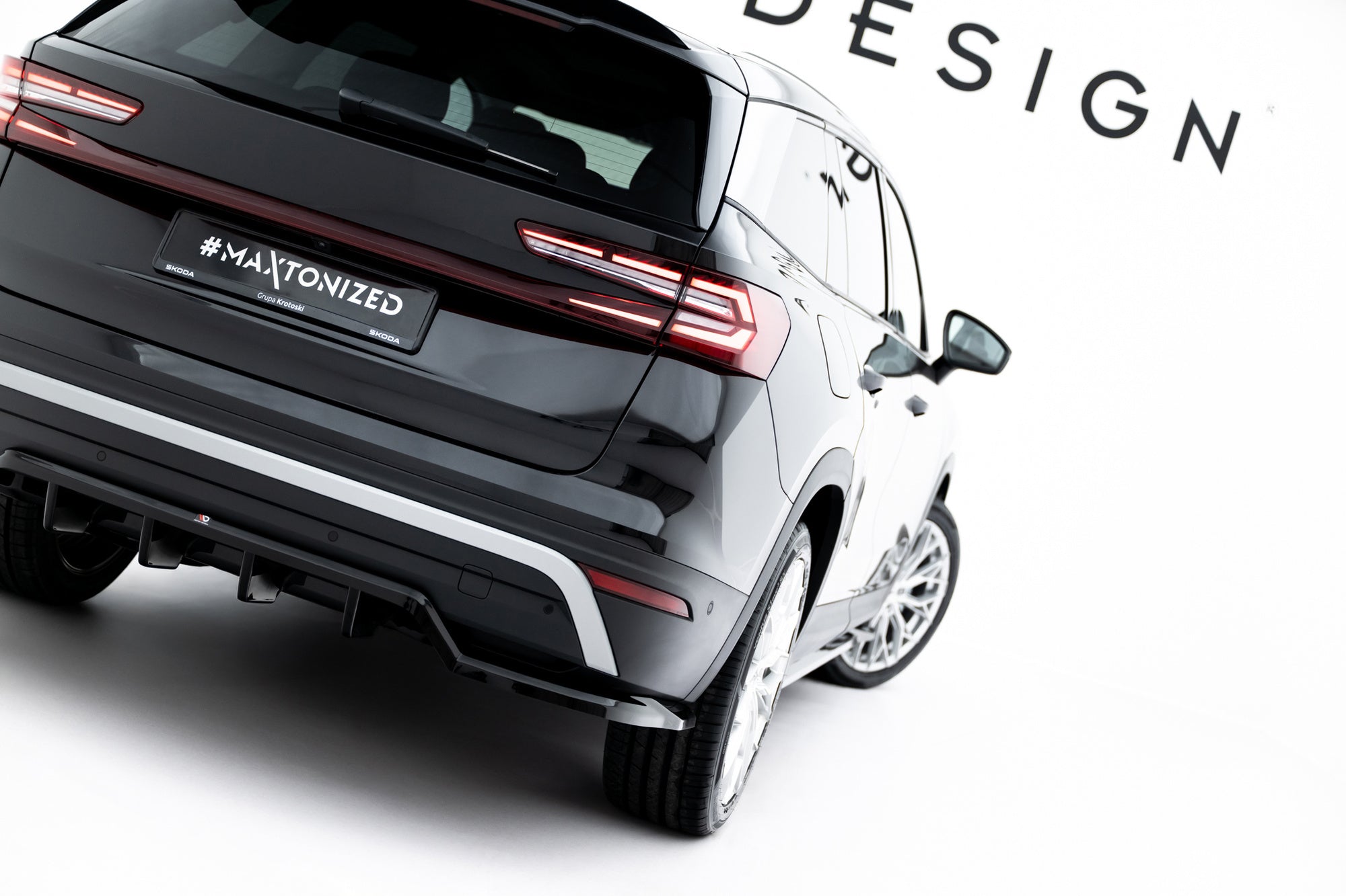 Maxton Design Splitter trasero (With Vertical Bars) para Skoda Kodiaq Mk2 - imagen 1