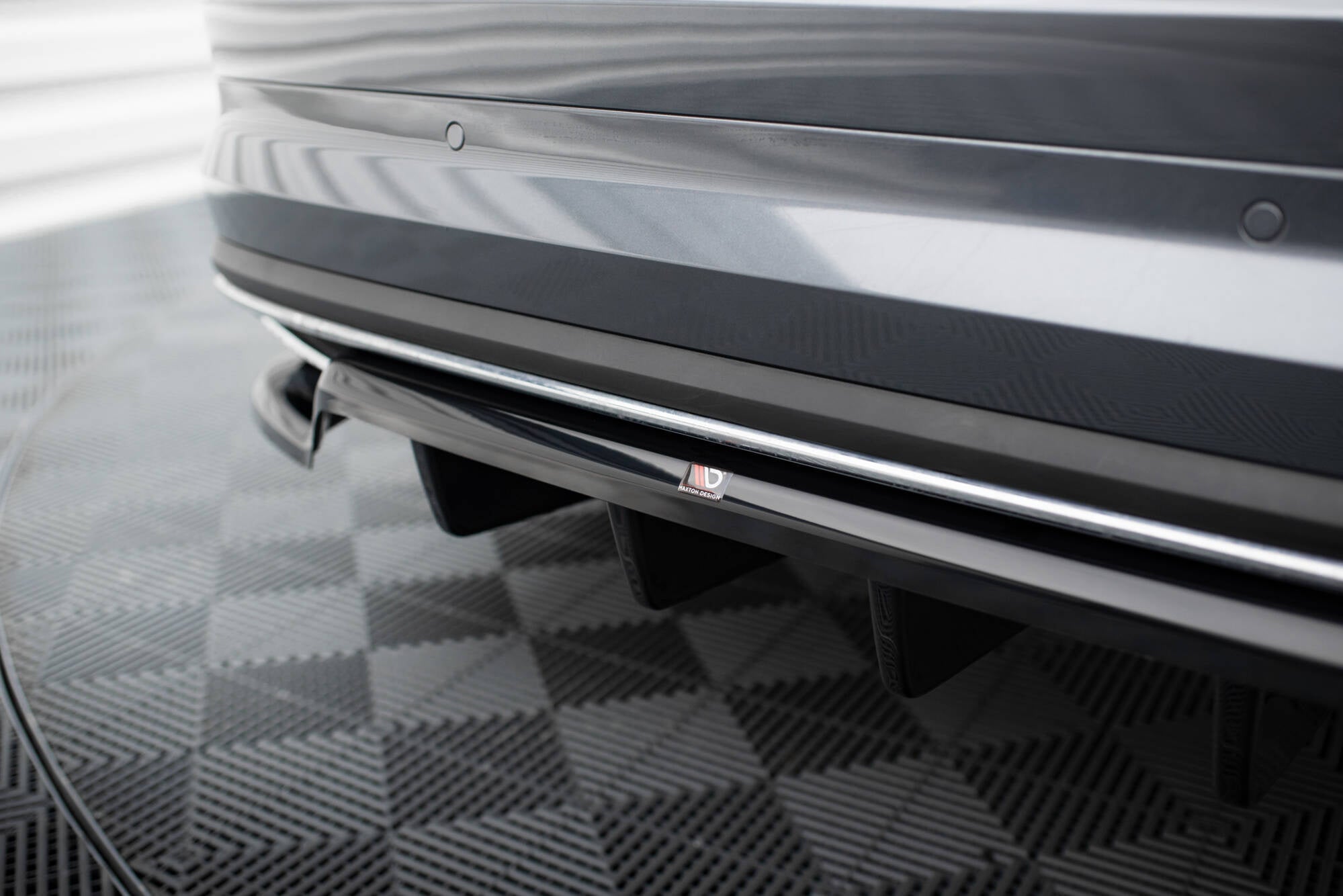 Maxton Design Splitter trasero (With Vertical Bars) para Skoda Kodiaq Sportline Mk1 / Mk1 Facelift - imagen 2