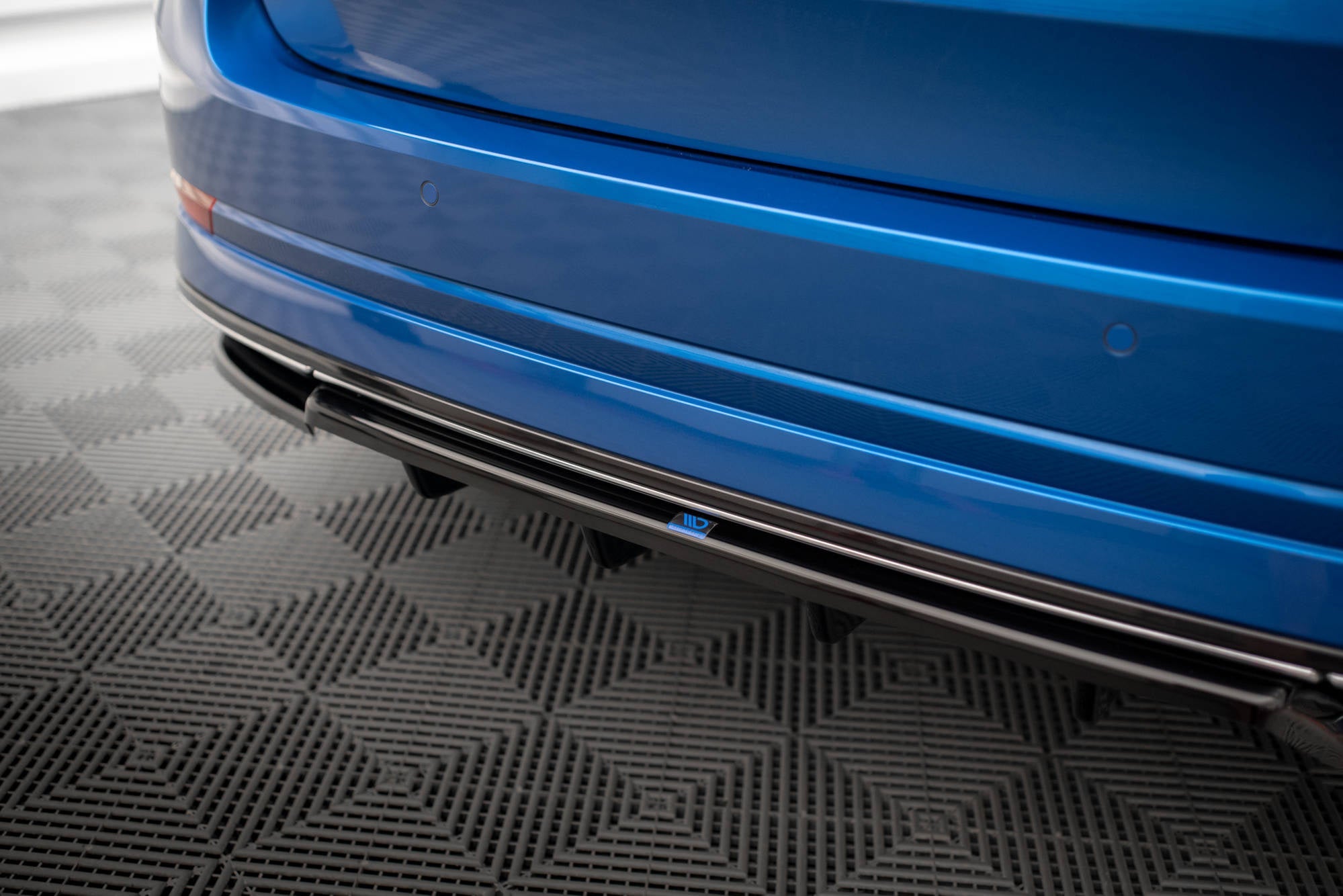 Maxton Design Splitter trasero (With Vertical Bars) para Skoda Octavia Sportline Mk4 - imagen 4