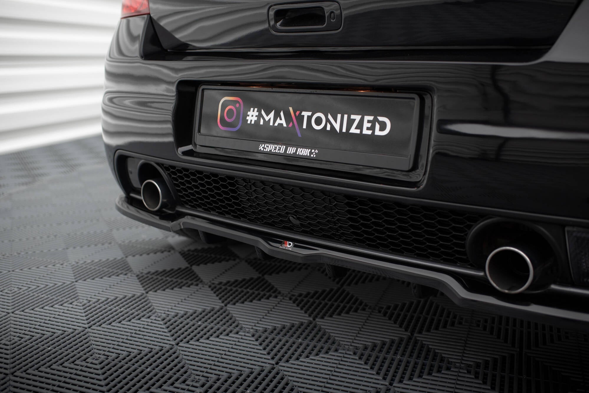 Maxton Design Splitter trasero (With Vertical Bars) para Suzuki Swift Sport Mk4 - imagen 3