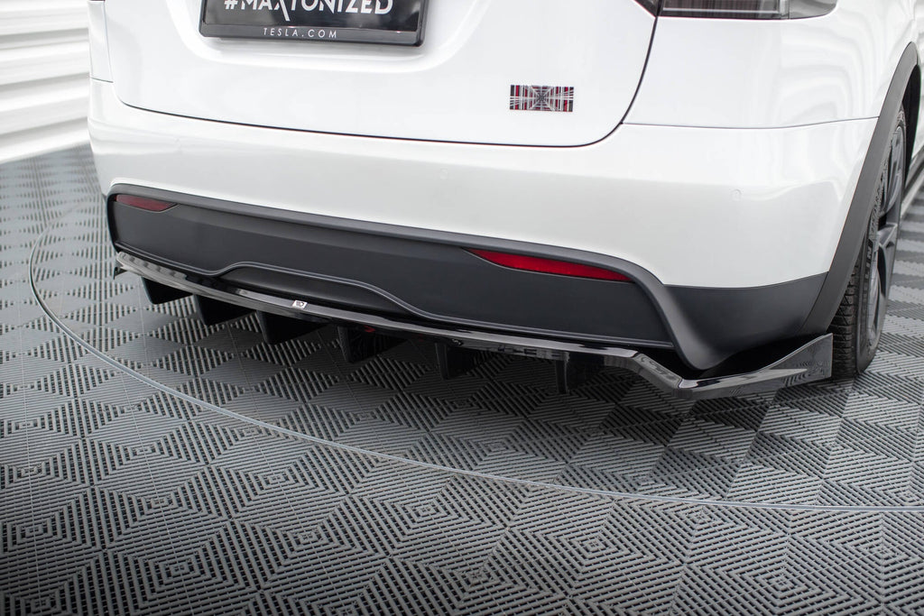 Maxton Design Splitter trasero (With Vertical Bars) para Tesla Model X Mk1 Facelift - imagen 3