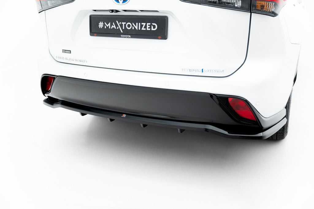 Maxton Design Splitter trasero (With Vertical Bars) para Toyota Highlander Mk4 - imagen 2