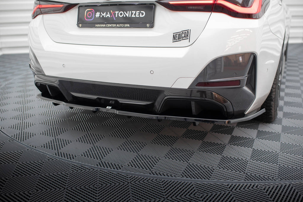 Maxton Design Splitter trasero (With Vertical Bars) V.1 para BMW i4 M-Pack G26 - imagen 1