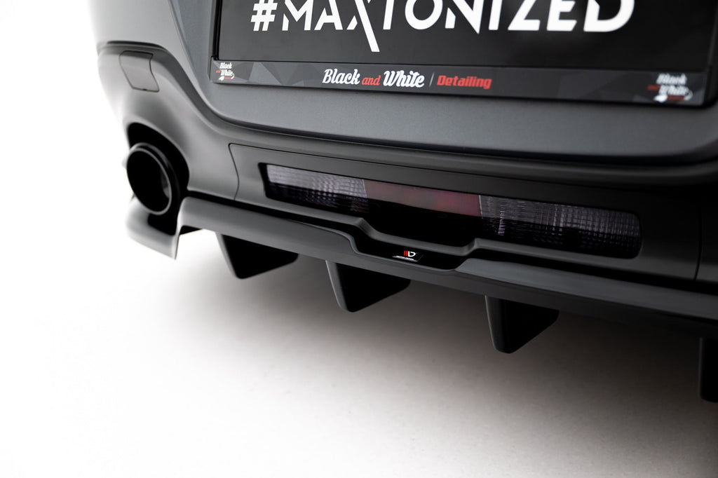 Maxton Design Splitter trasero (With Vertical Bars) V.1 + Flaps para Toyota GR86 Mk1 - imagen 3
