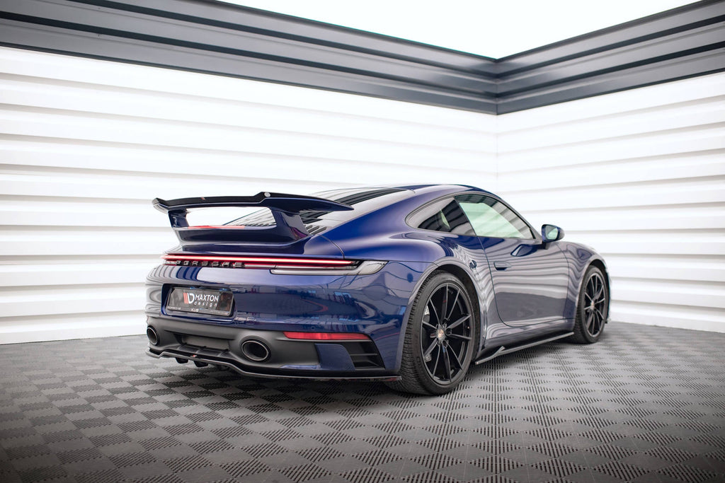 Maxton Design Splitter trasero (With Vertical Bars) V.1 para Porsche 911 Carrera Aero / Carrera GTS 992 - imagen 3