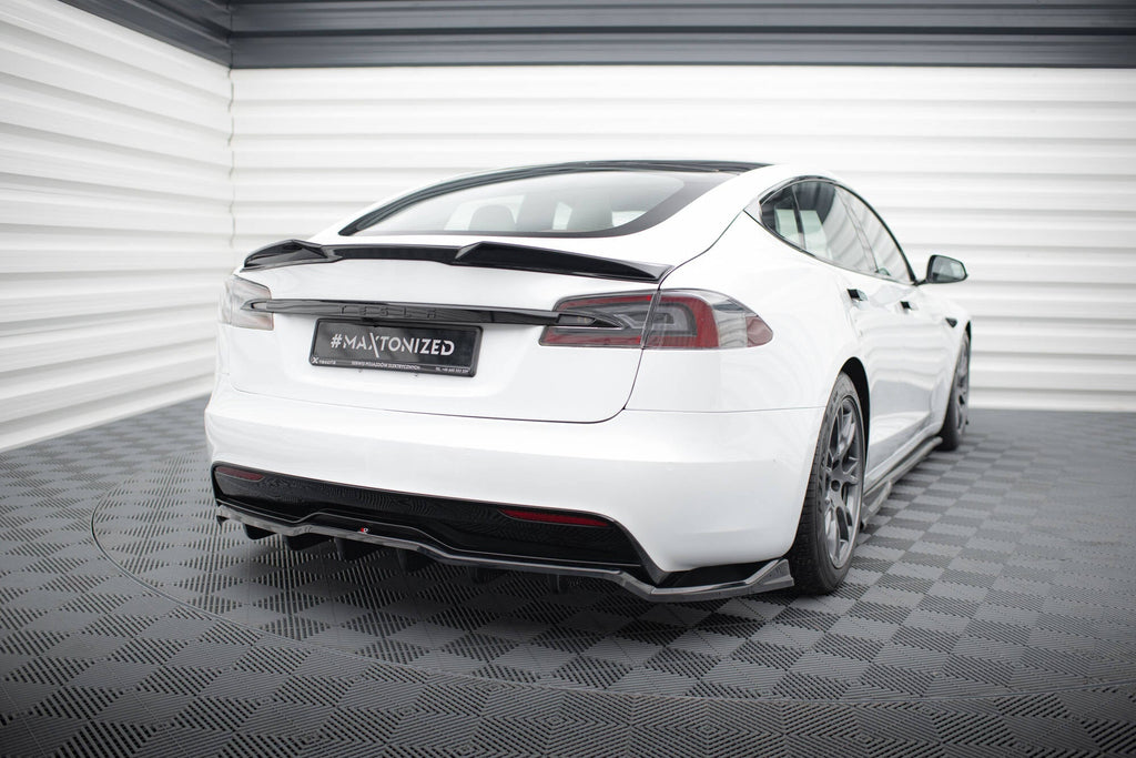 Maxton Design Splitter trasero (With Vertical Bars) V.1 para Tesla Model S Plaid Mk1 Facelift - imagen 2