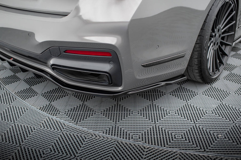 Maxton Design Splitter trasero (With Vertical Bars) V.2 para BMW 7 M-Pack G11 / G12 Facelift - imagen 3