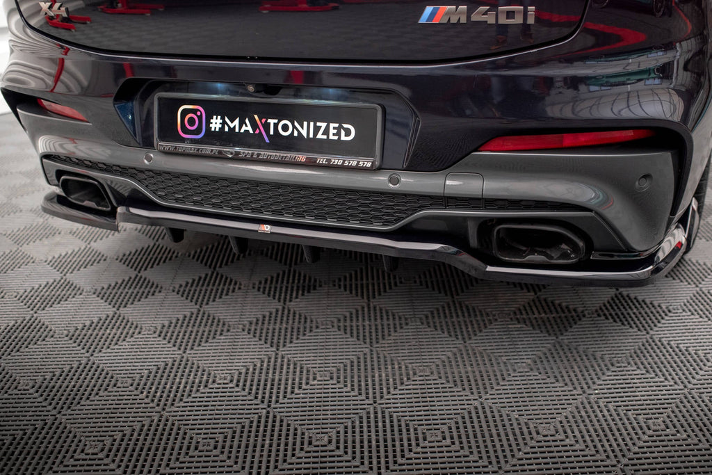 Maxton Design Splitter trasero (With Vertical Bars) V.2 para BMW X4 M40i G02 - imagen 2