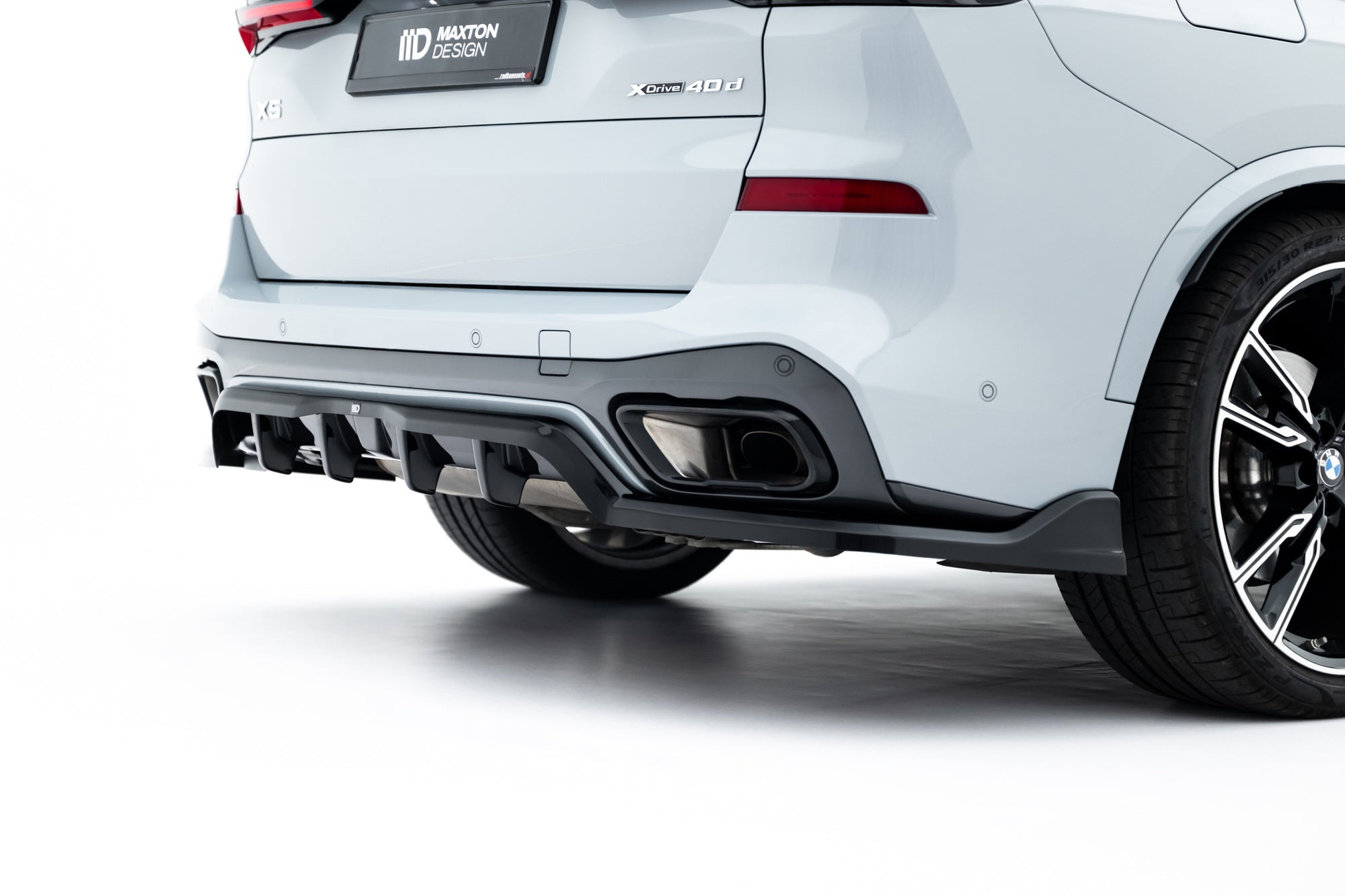 Maxton Design Splitter trasero (With Vertical Bars) V.2 para BMW X5 M-Pack G05 Facelift - imagen 7