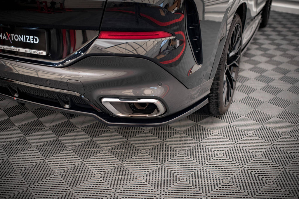 Maxton Design Splitter trasero (With Vertical Bars) V.2 para BMW X6 M-Pack G06 - imagen 2
