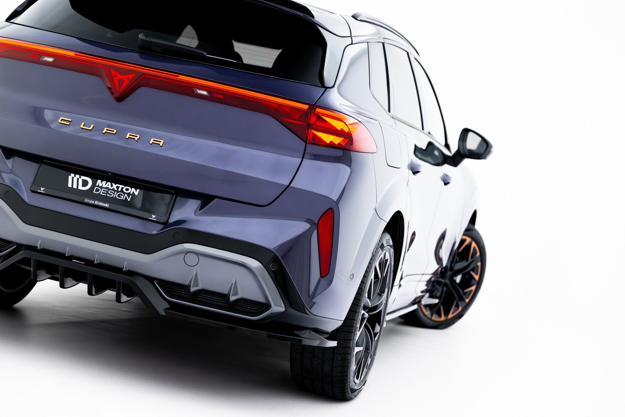 Maxton Design Splitter trasero (With Vertical Bars) V.2 para Cupra Terramar Mk1 - imagen 4