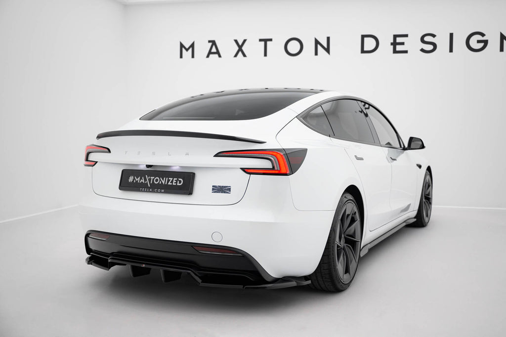 Maxton Design Splitter trasero (With Vertical Bars) V.2 para Tesla Model 3 Performance Mk1 Facelift - imagen 1