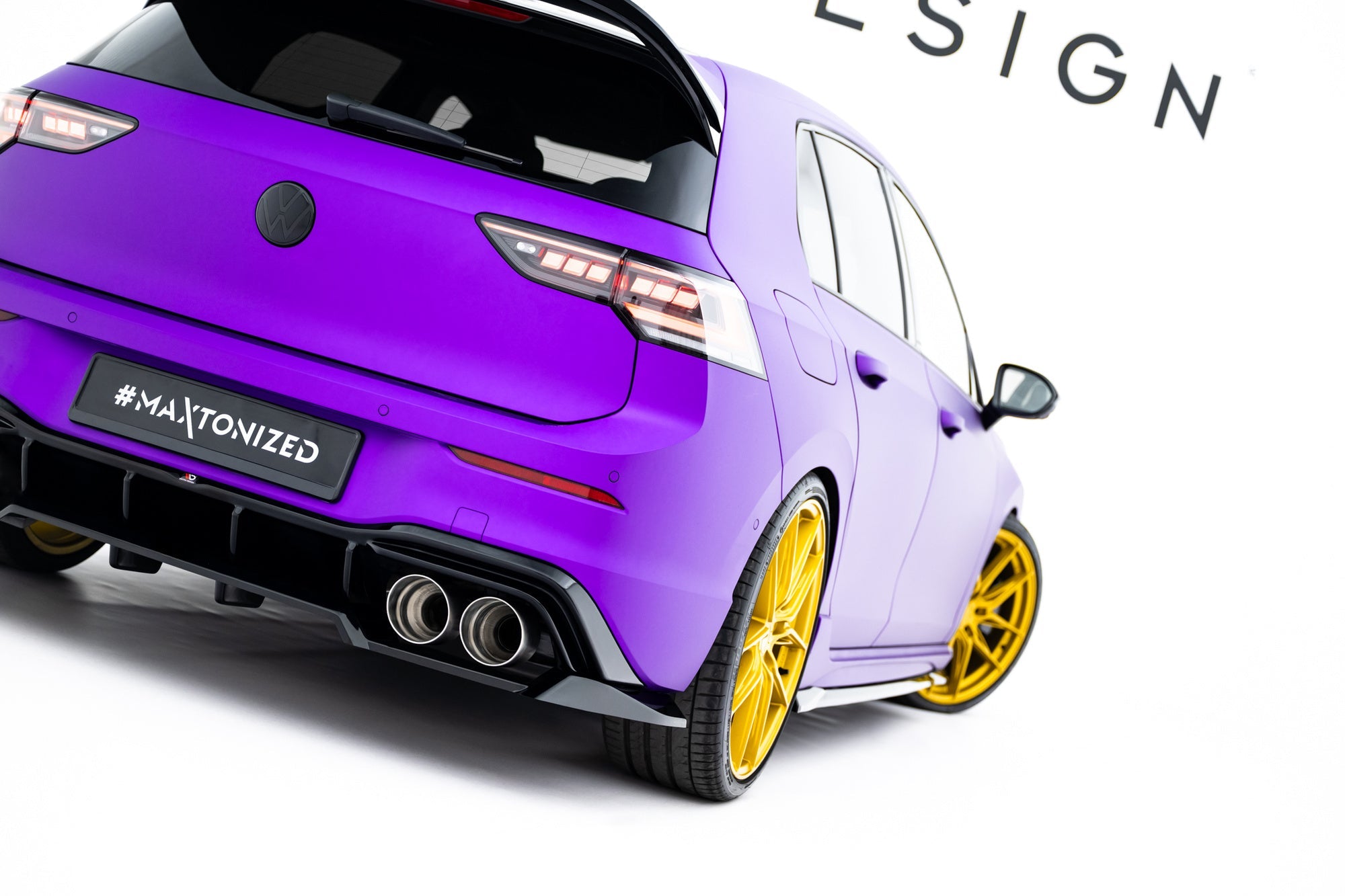Maxton Design Splitter trasero (With Vertical Bars) V.2 para Volkswagen Golf R Hatchback Mk8 / Mk8 Facelift - imagen 3