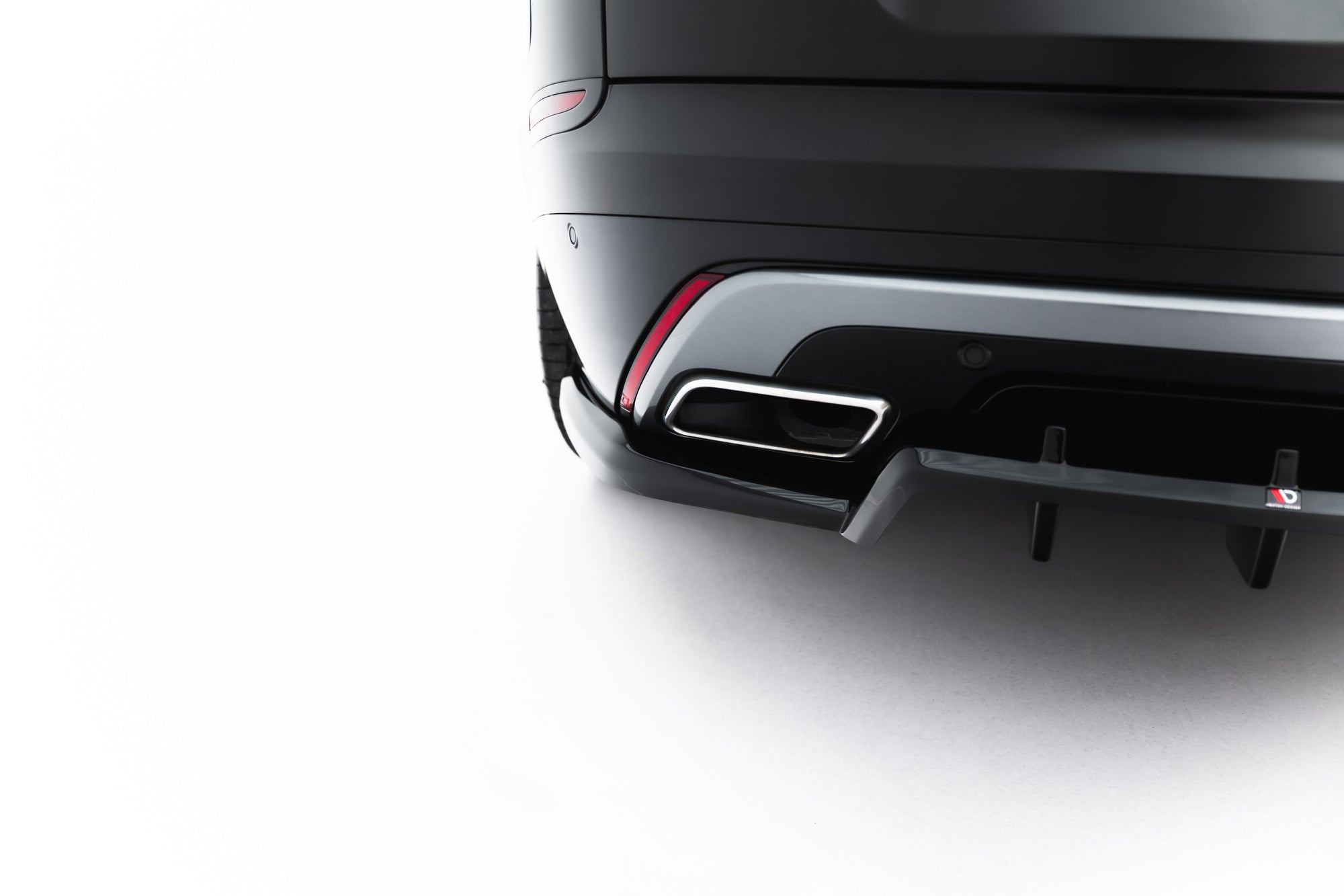 Maxton Design Splitter trasero (With Vertical Bars) V.3 para Land Rover Range Rover Velar R-Dynamic Mk1 - imagen 5