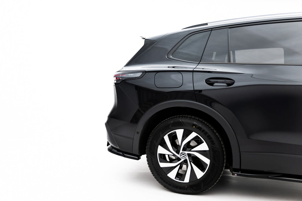 Maxton Design Splitter trasero (With Vertical Bars) para Volkswagen Tiguan Mk3 - imagen 4