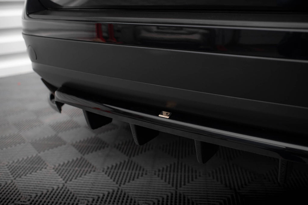 Maxton Design Splitter trasero (With Vertical Bars) para Volkswagen Touareg Mk2 - imagen 4