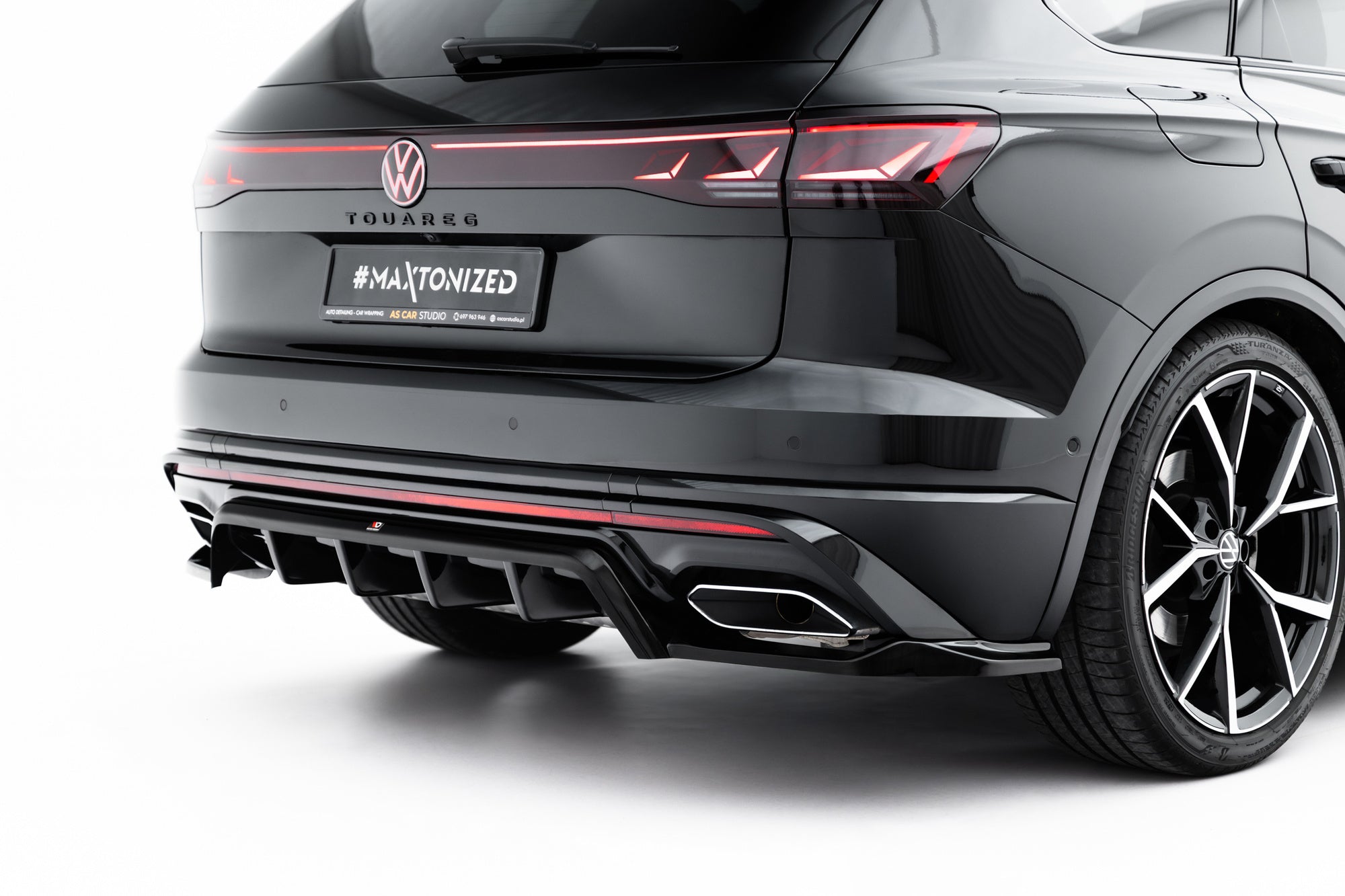 Maxton Design Splitter trasero (With Vertical Bars) para Volkswagen Touareg R-Line Mk3 Facelift - imagen 2