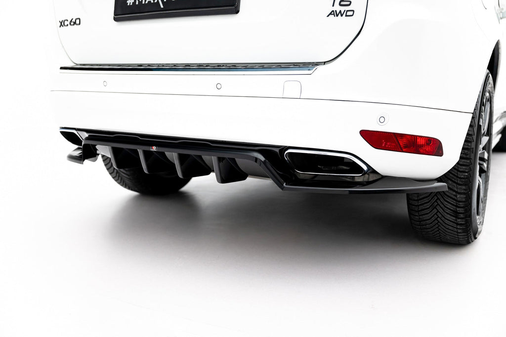 Maxton Design Splitter trasero (With Vertical Bars) para Volvo XC60 Mk1 Facelift - imagen 3