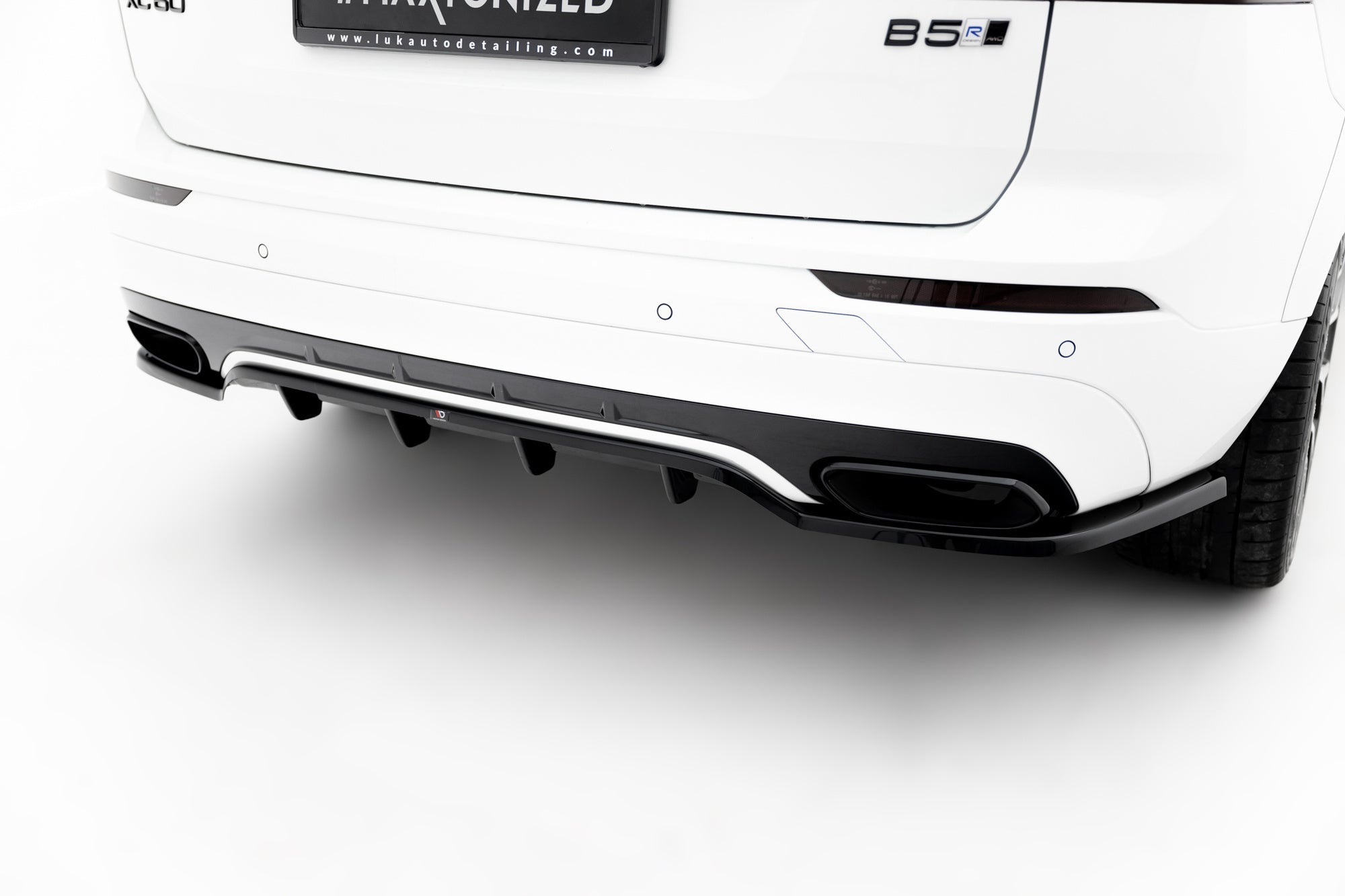 Maxton Design Splitter trasero (With Vertical Bars) para Volvo XC60 Mk2 R-Design - imagen 2