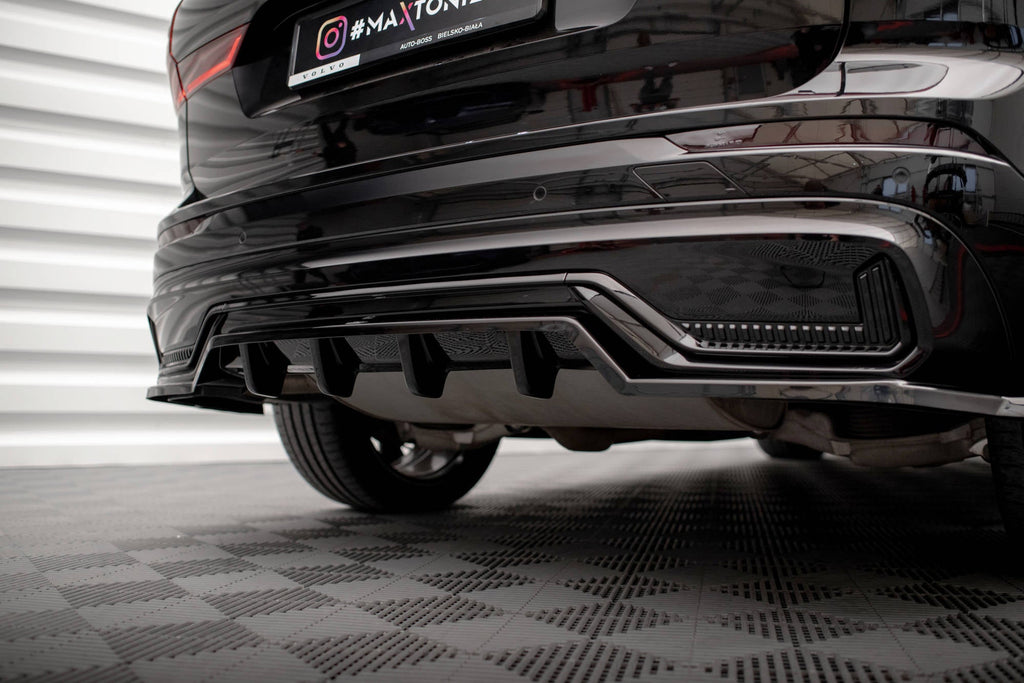 Maxton Design Splitter trasero (With Vertical Bars) para Volvo XC60 R-Design Mk2 Facelift - imagen 4