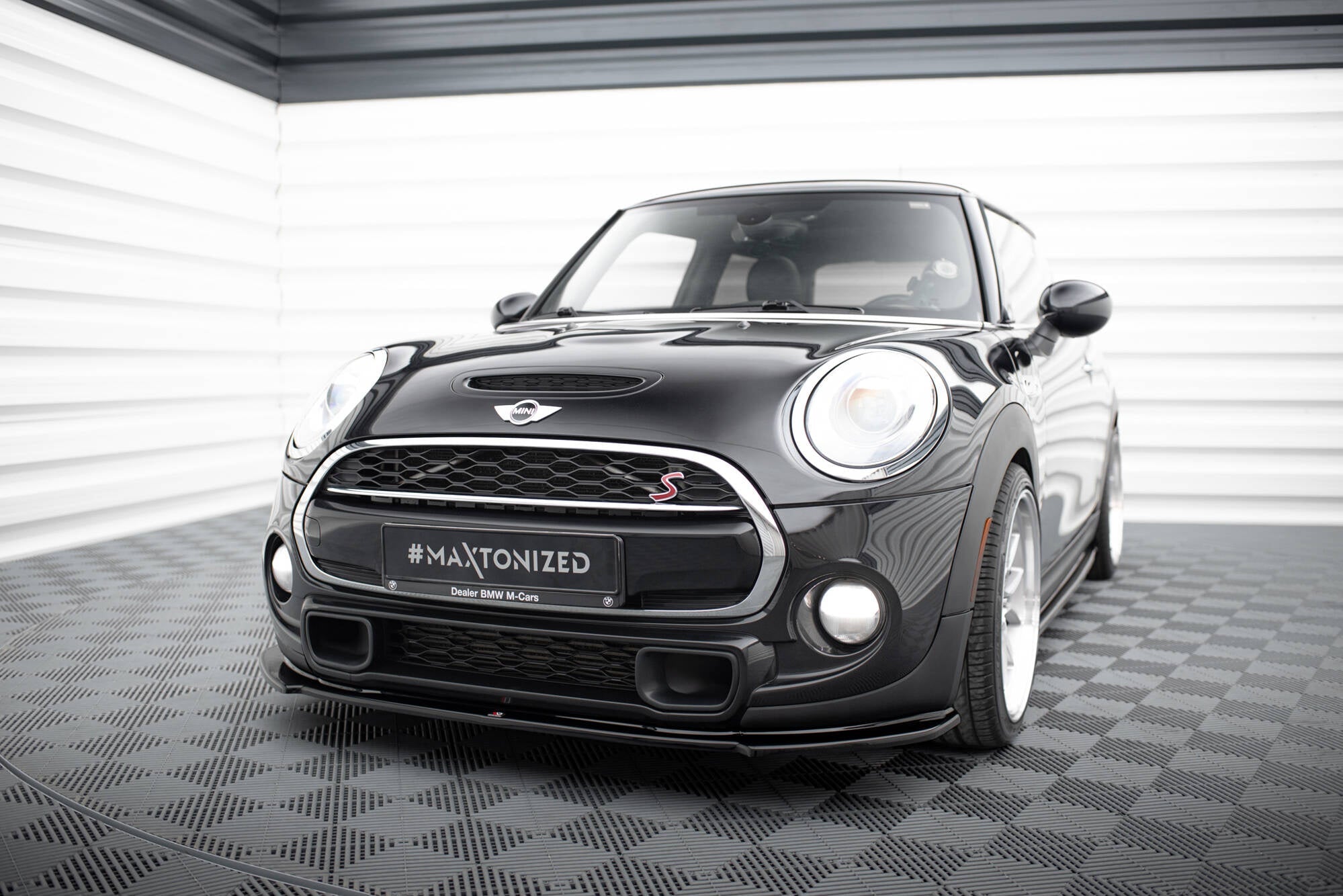 Maxton Design Splitter delantero para Mini Cooper S F56 / F56 Facelift - imagen 1