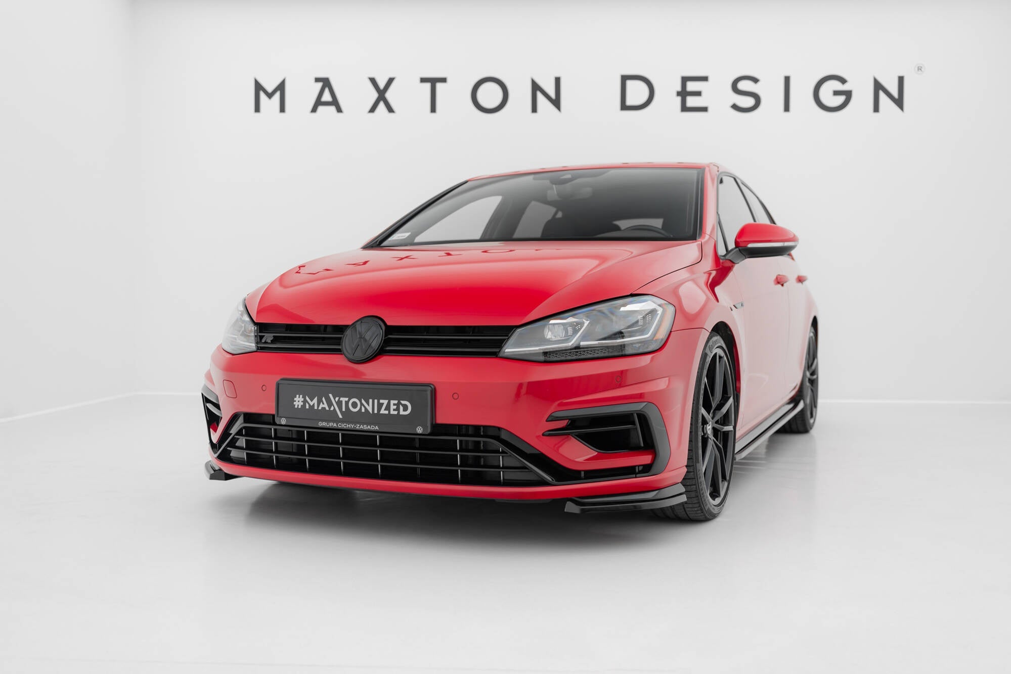 Maxton Design Front Side Splitters para Volkswagen Golf R / R-Line Mk7 Facelift - imagen 1