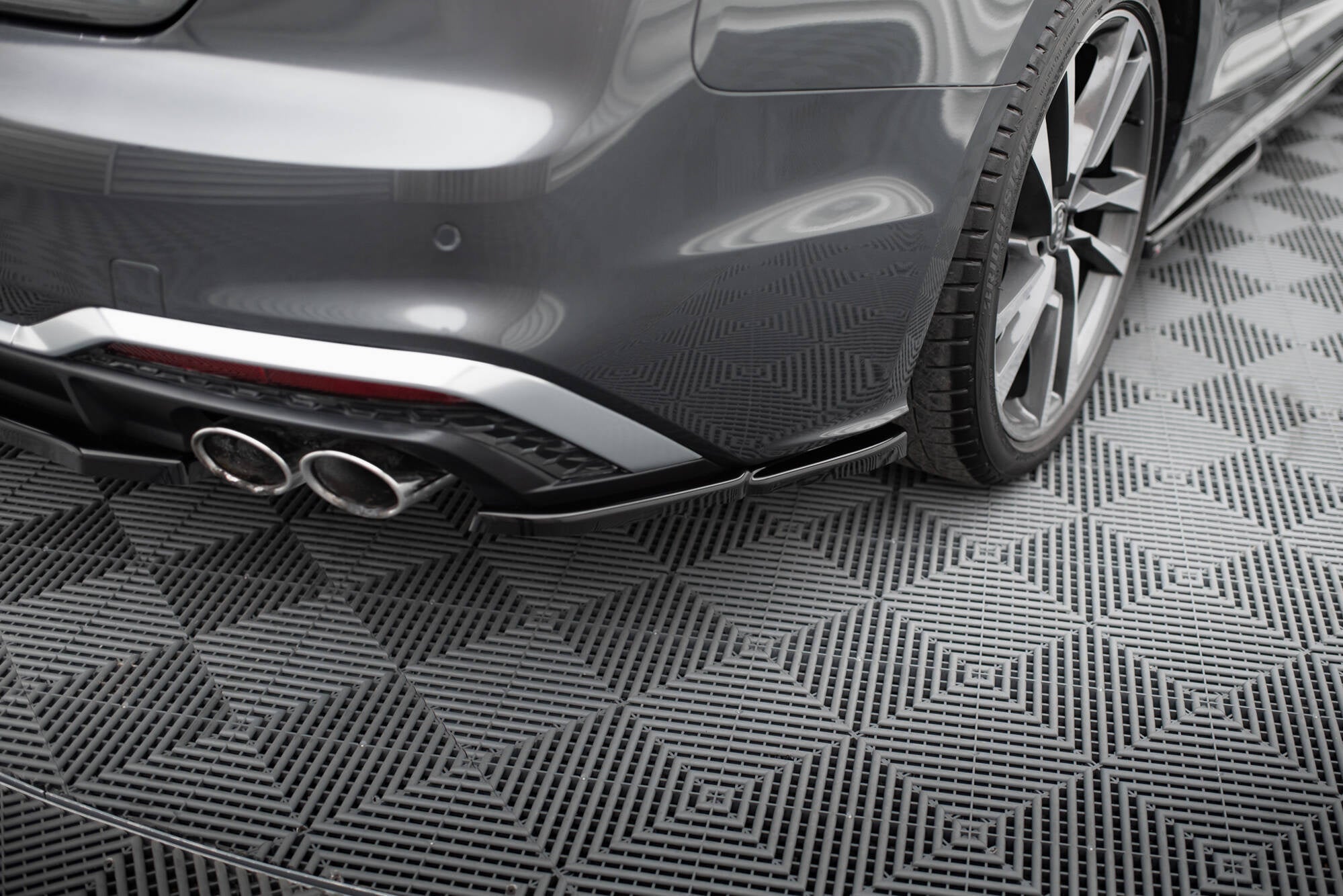 Maxton Design Splitters laterales traseros para Audi S5 Sportback / Coupe F5 Facelift - imagen 1