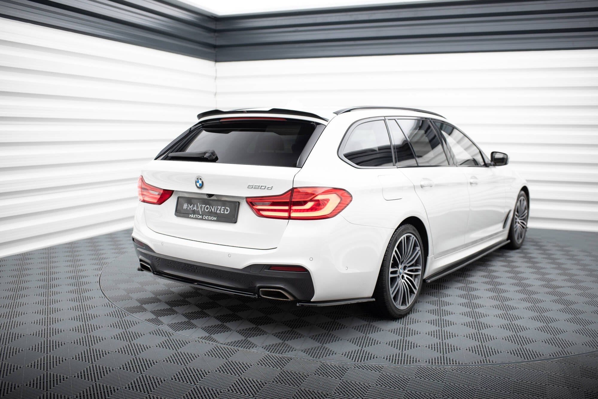 Maxton Design Splitters laterales traseros para BMW 5 G30/ G31 M-Pack - imagen 2