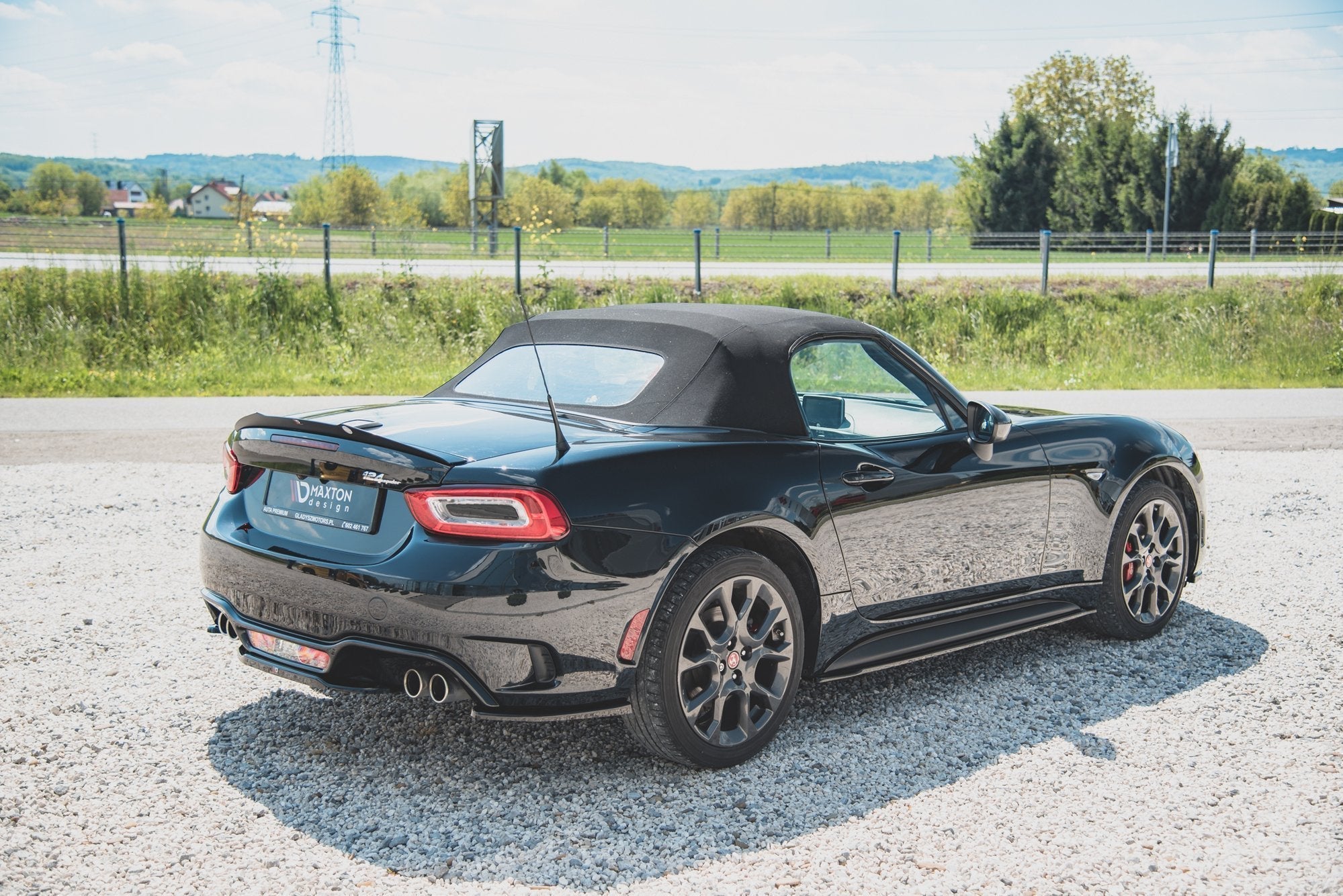 Maxton Design Splitters laterales traseros para Abarth 124 Spider - imagen 4