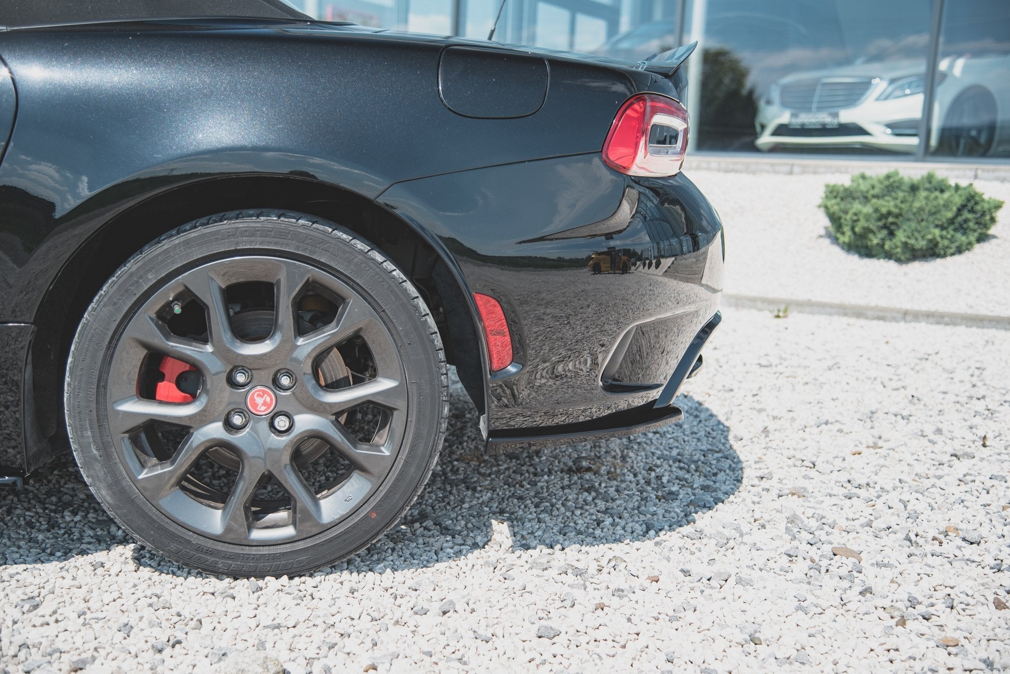 Maxton Design Splitters laterales traseros para Abarth 124 Spider - imagen 5