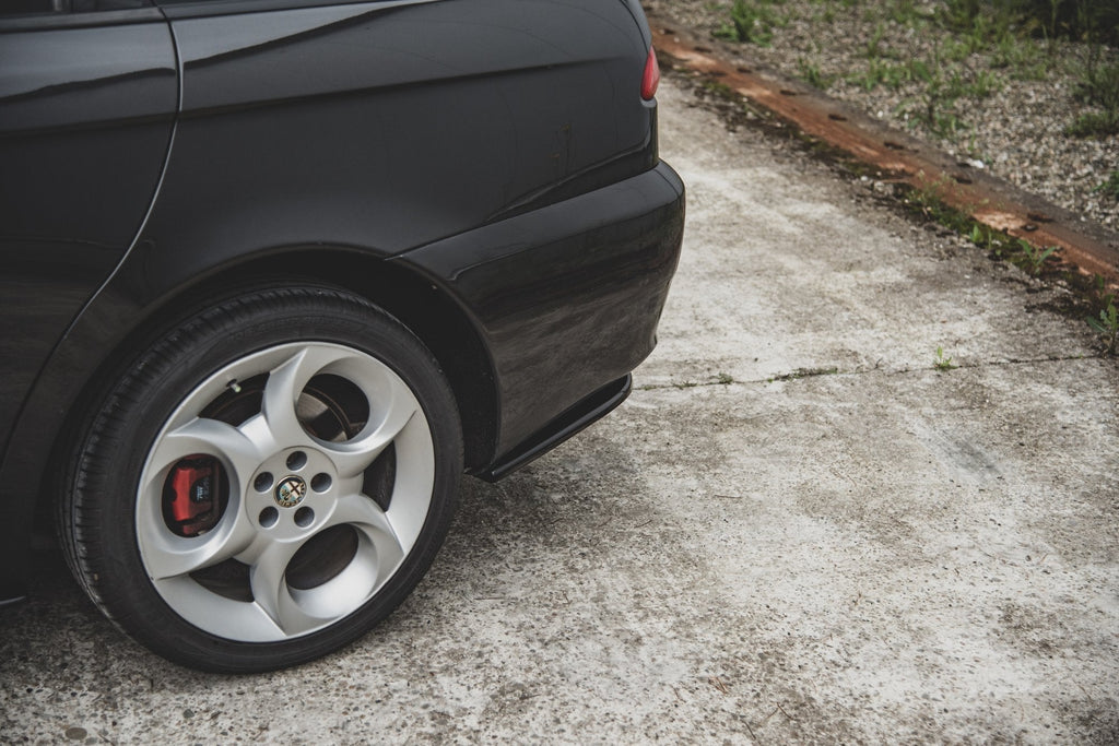 Maxton Design Splitters laterales traseros para Alfa Romeo 156 SW Facelift - imagen 5
