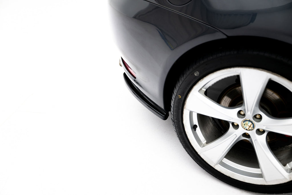 Maxton Design Splitters laterales traseros para Alfa Romeo GT - imagen 3