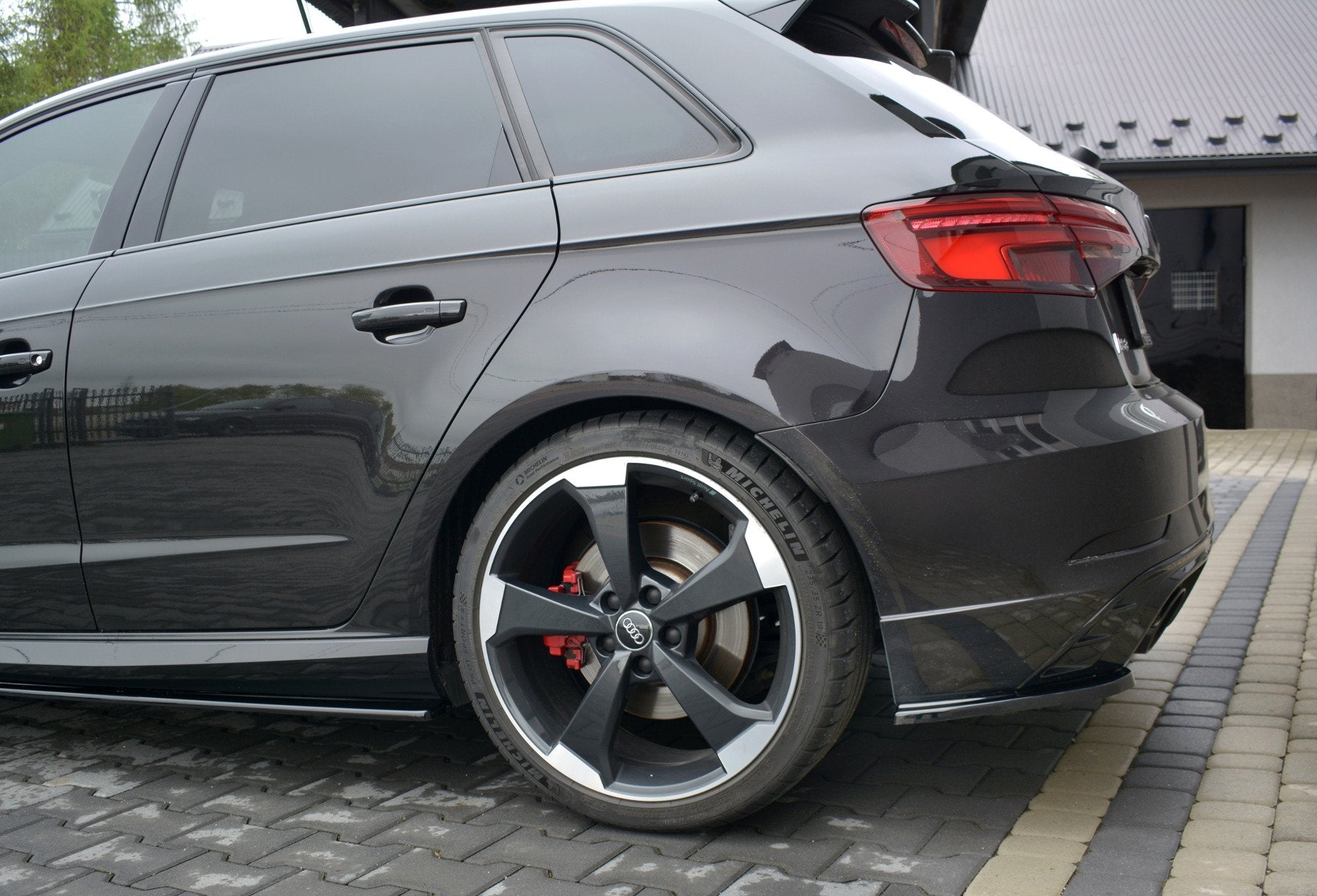 Maxton Design Splitters laterales traseros para Audi RS3 8V Facelift Sportback - imagen 3