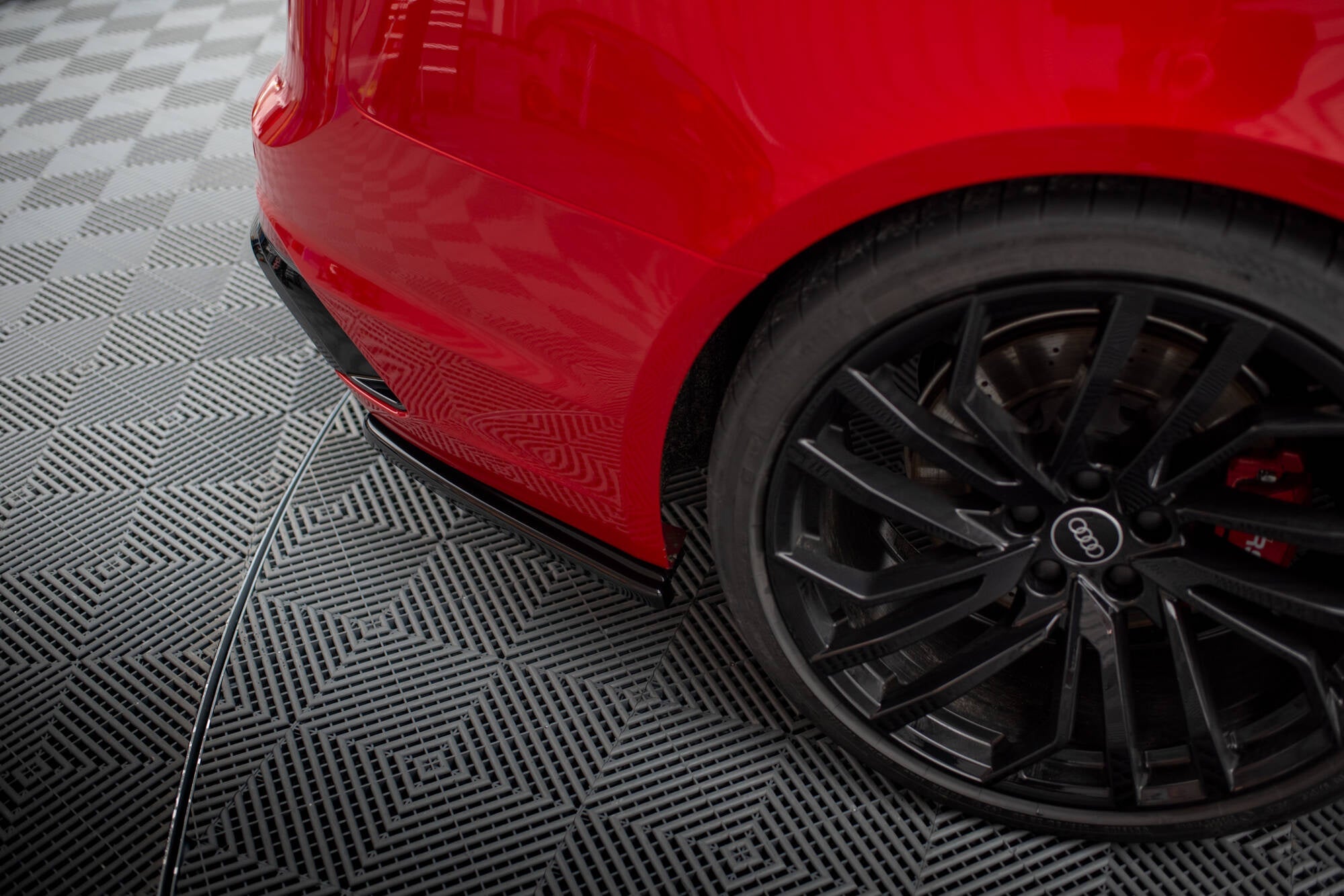 Maxton Design Splitters laterales traseros para Audi RS4 B9 / B9 Facelift - imagen 2