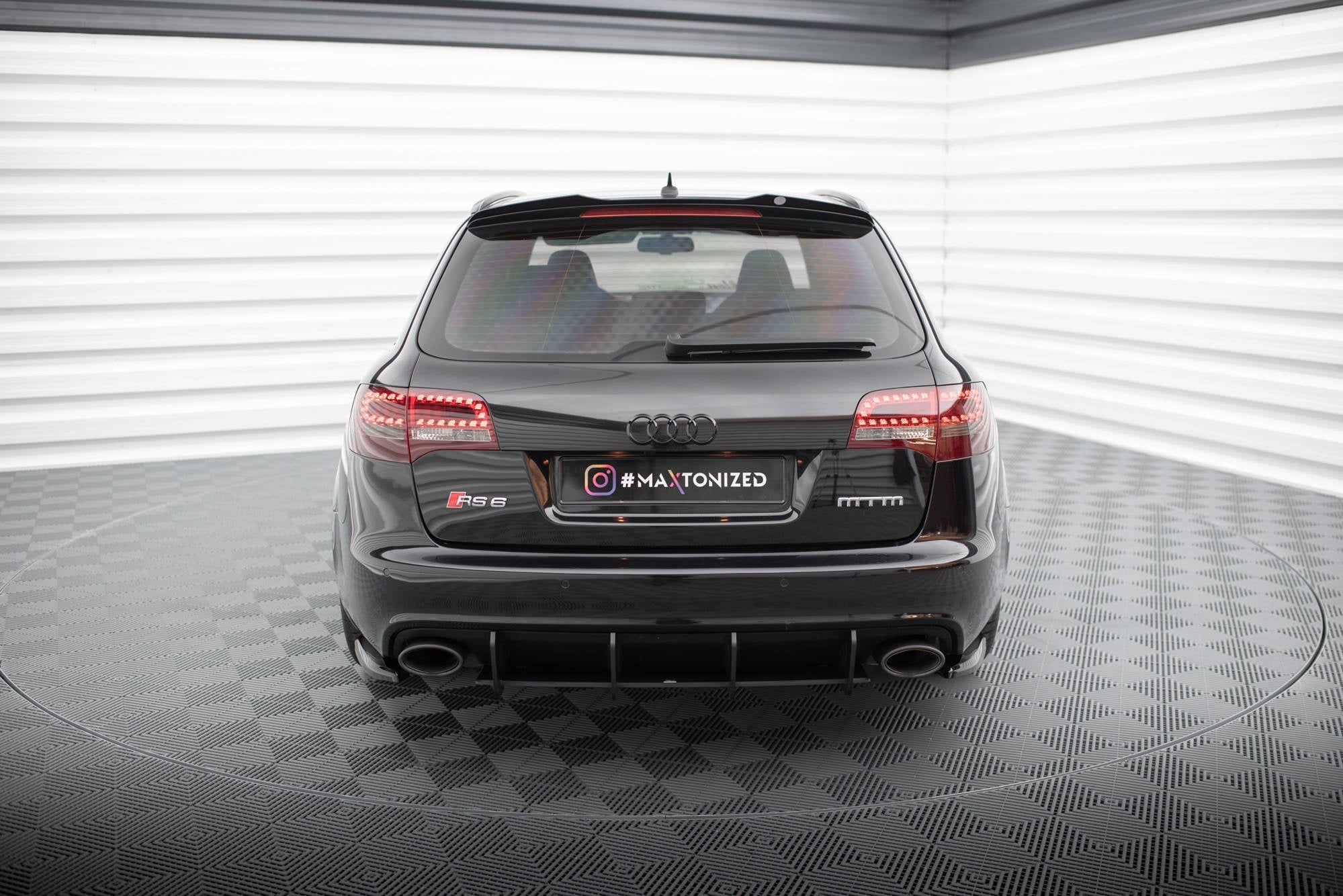 Maxton Design Splitters laterales traseros para Audi RS6 Avant C6 - imagen 3