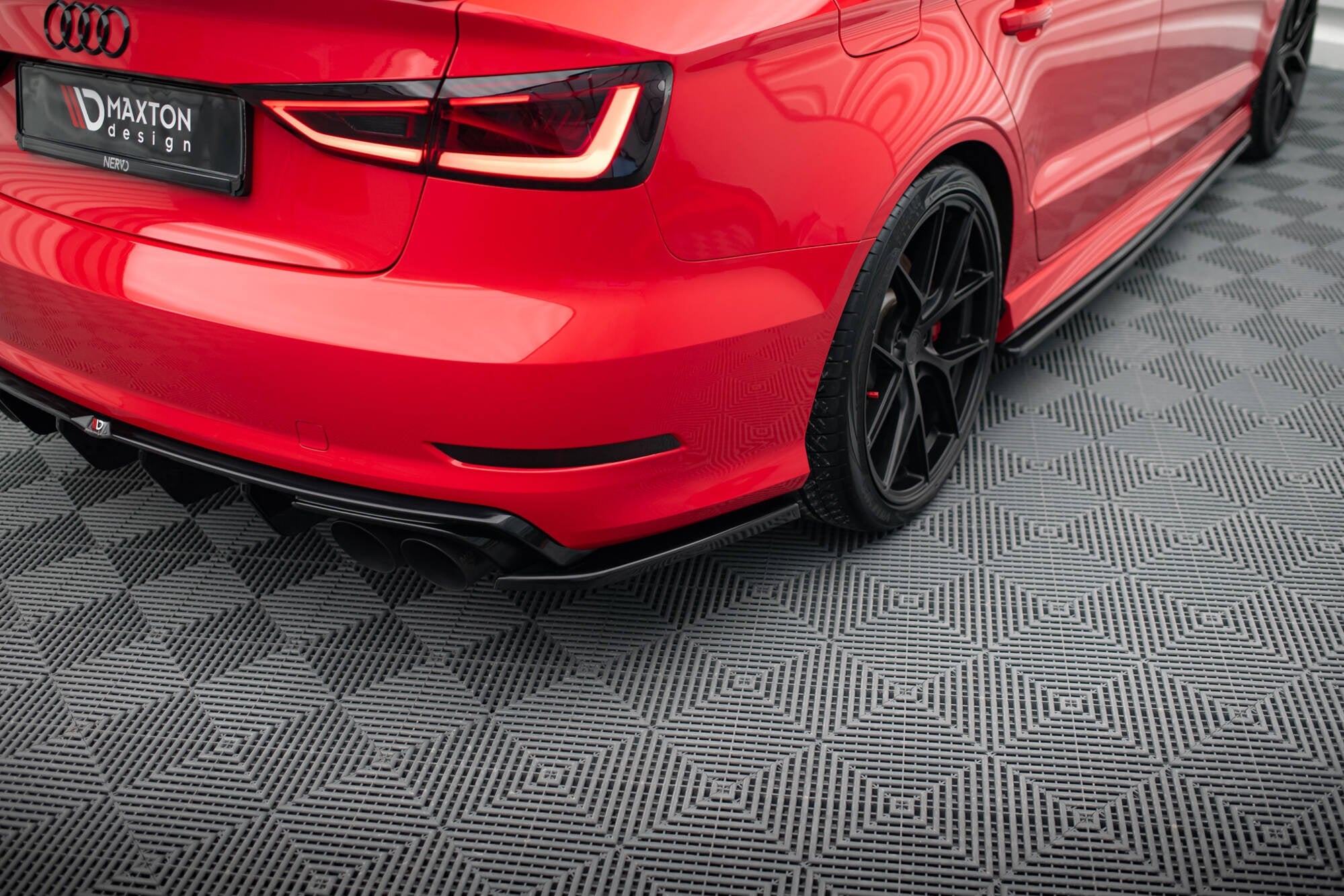 Maxton Design Splitters laterales traseros para Audi S3 Sedan 8V - imagen 1