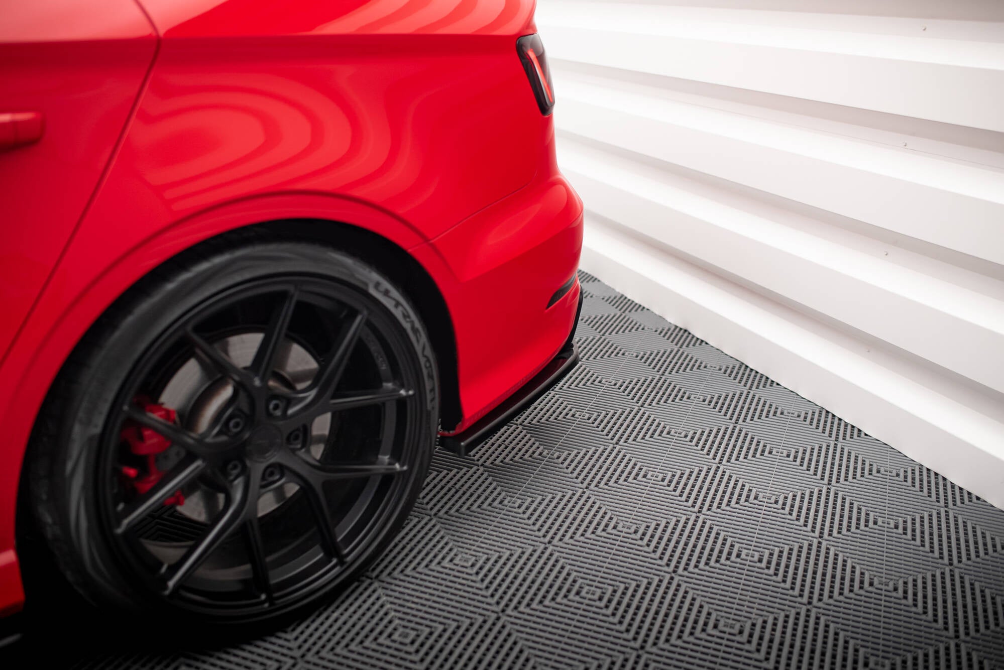 Maxton Design Splitters laterales traseros para Audi S3 Sedan 8V - imagen 3