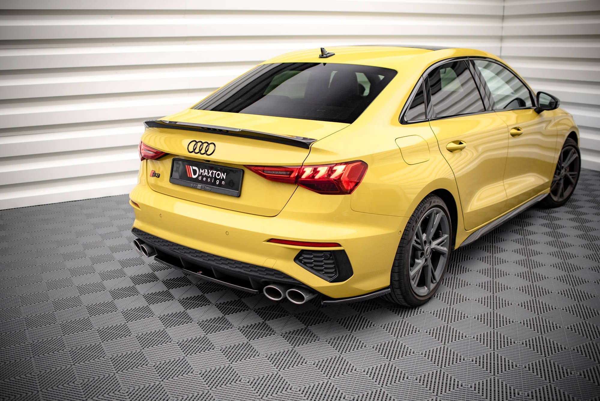 Maxton Design Splitters laterales traseros para Audi S3 Sedan 8Y - imagen 1