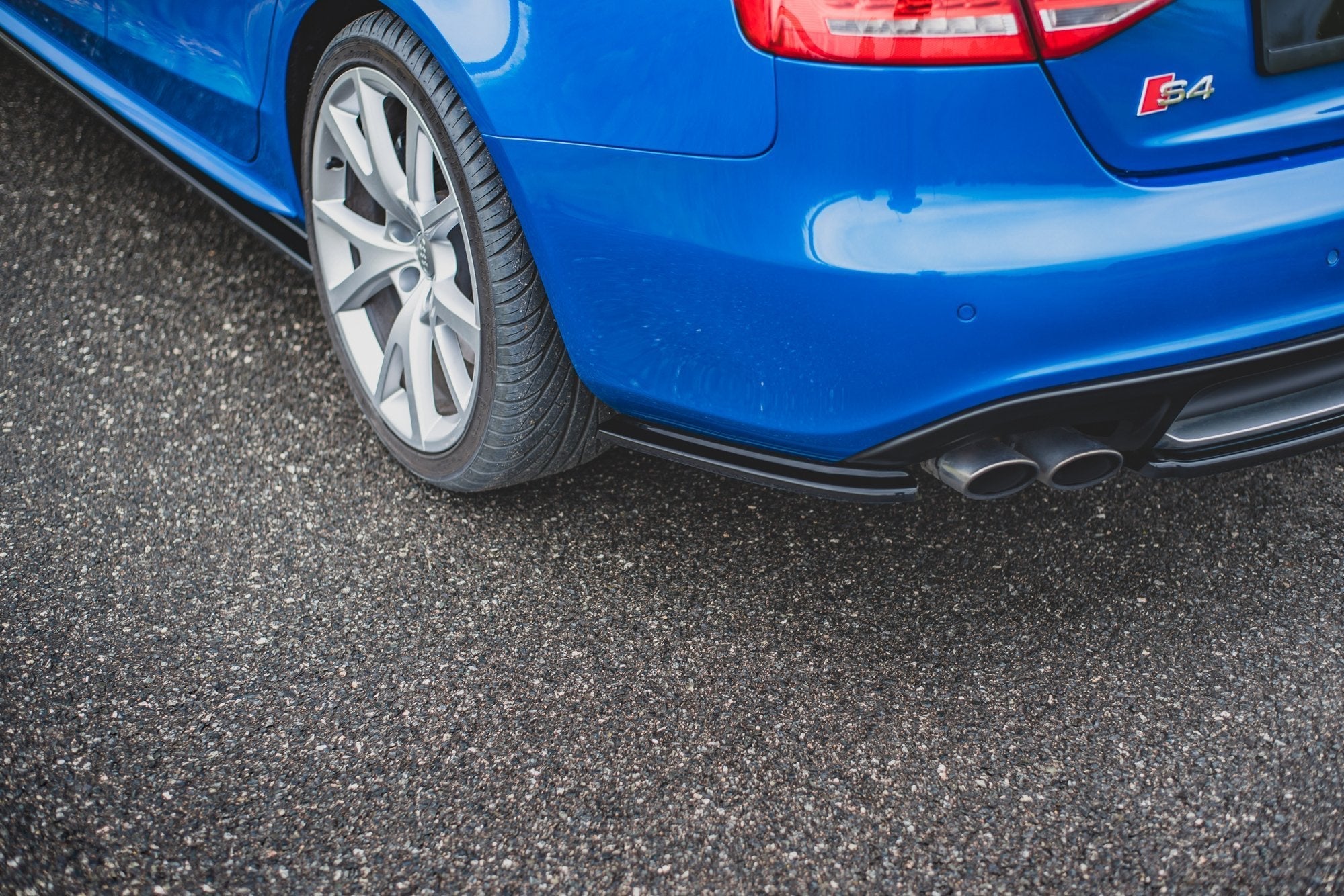 Maxton Design Splitters laterales traseros para Audi S4 / A4 S-Line B8 Sedan - imagen 1