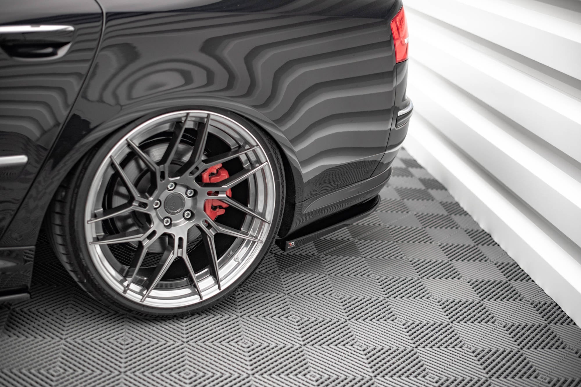 Maxton Design Splitters laterales traseros para Audi S8 D3 - imagen 2