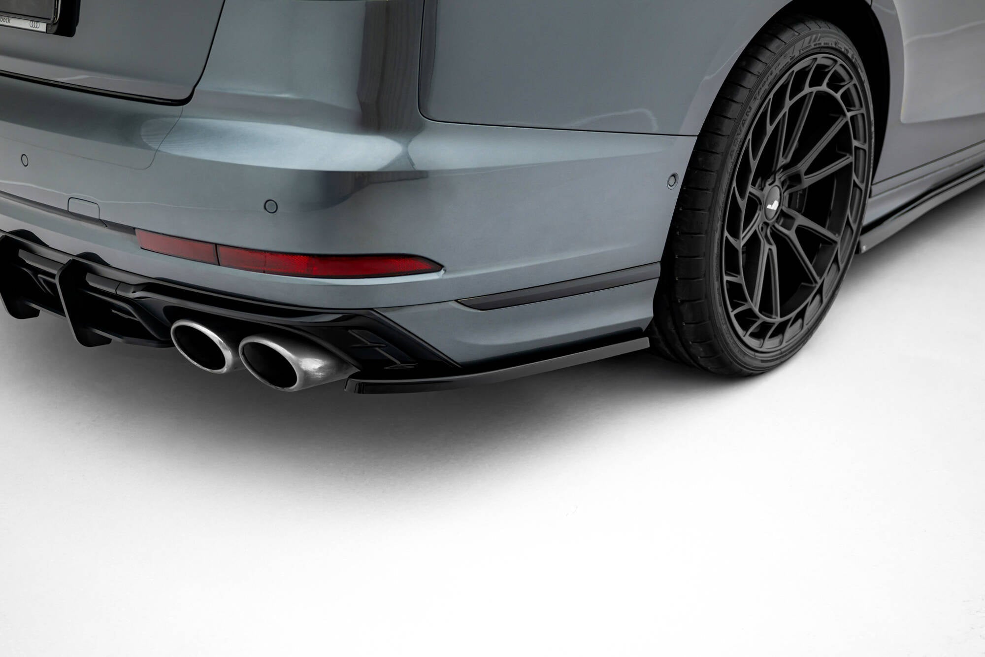 Maxton Design Splitters laterales traseros para Audi S8 D5 Facelift - imagen 1