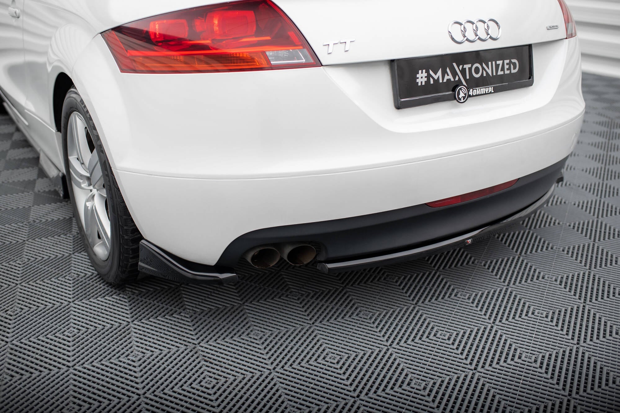 Maxton Design Splitters laterales traseros para Audi TT 8J - imagen 3