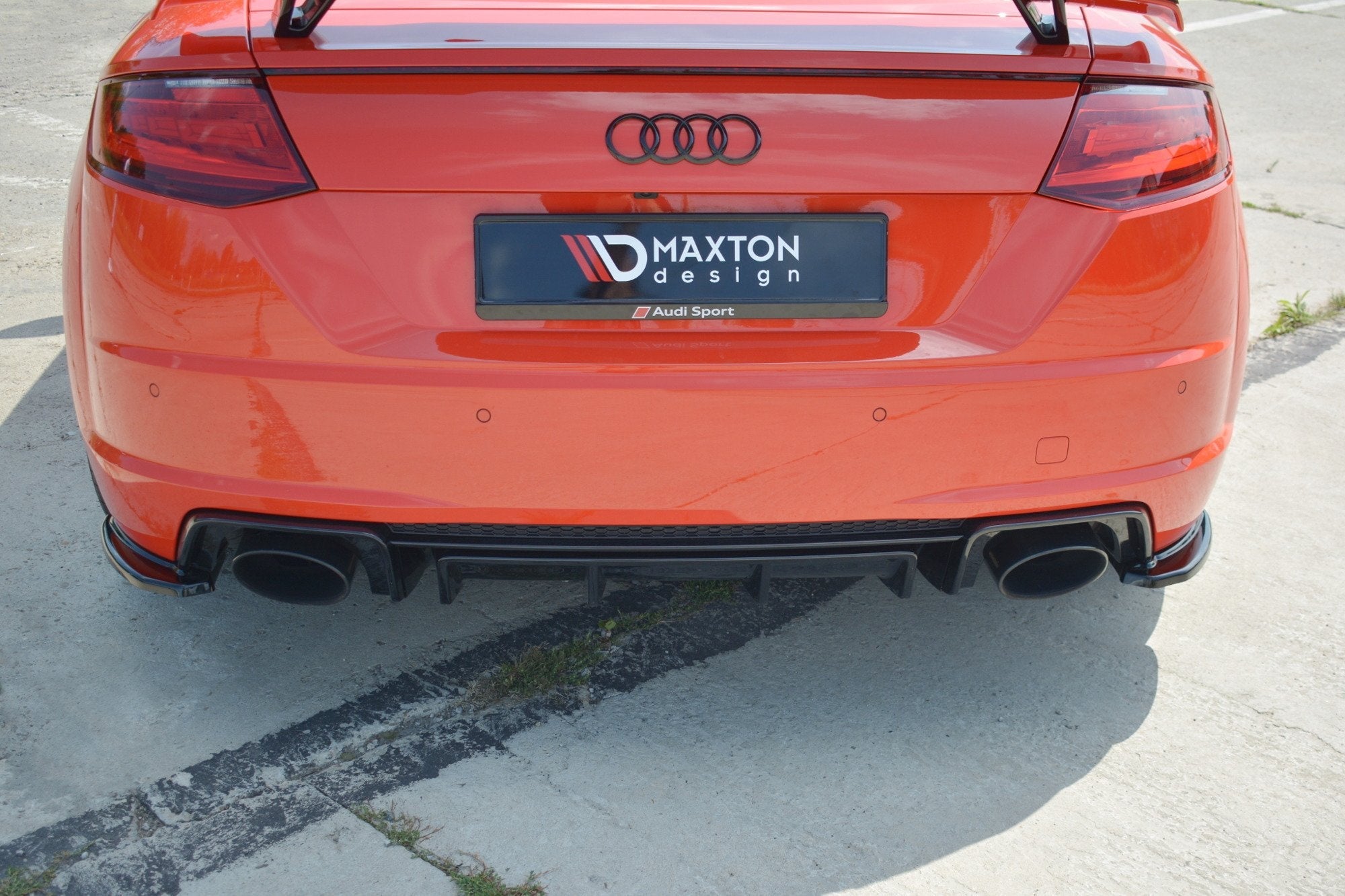 Maxton Design Splitters laterales traseros para Audi TT RS 8S - imagen 2