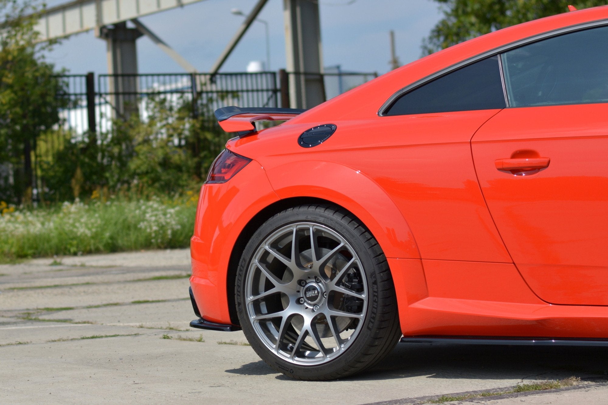 Maxton Design Splitters laterales traseros para Audi TT RS 8S - imagen 3