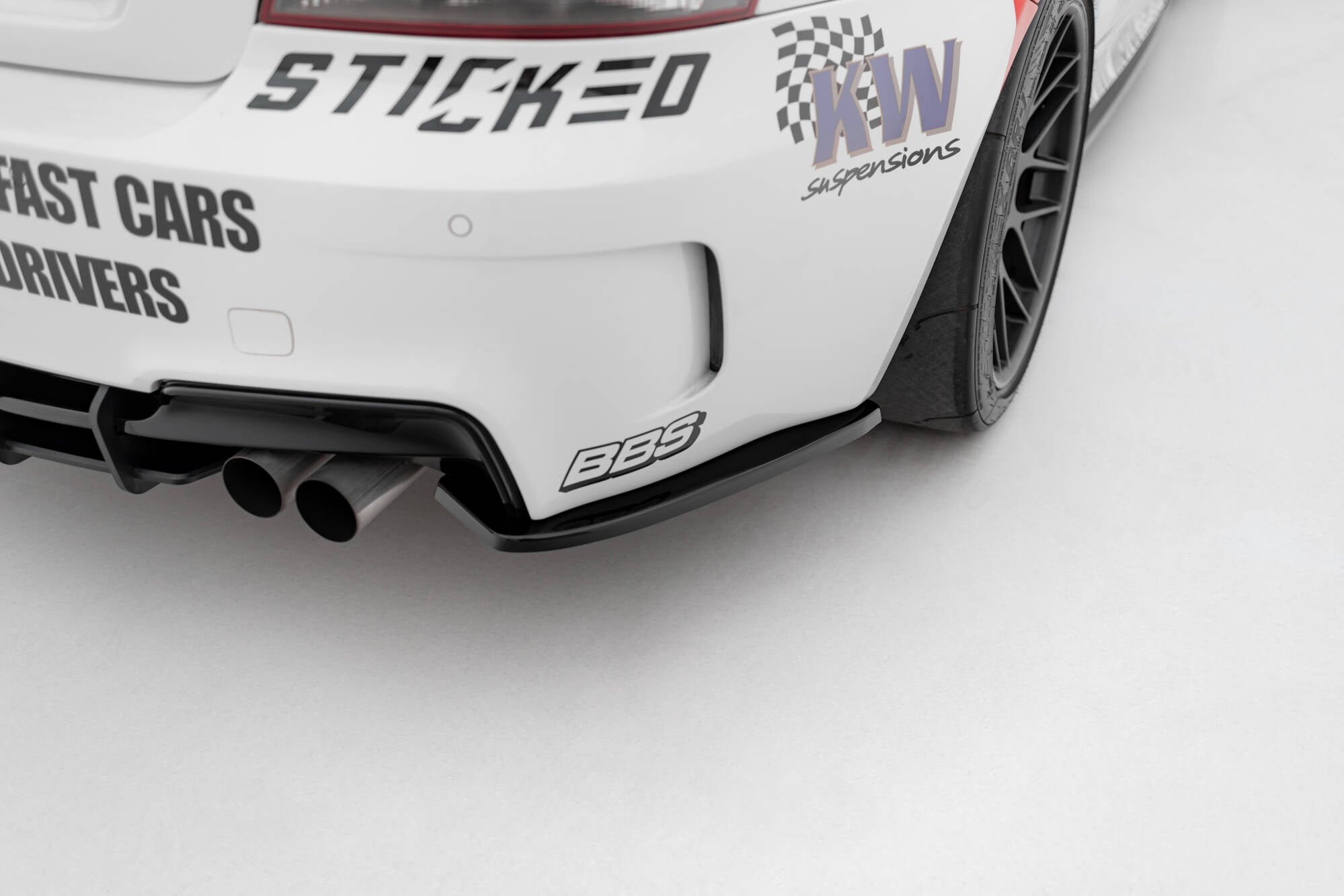 Maxton Design Splitters laterales traseros para BMW 1 M Coupe E82 - imagen 1