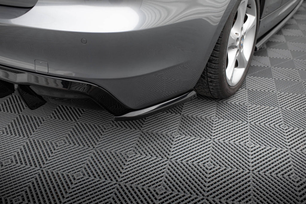 Maxton Design Splitters laterales traseros para BMW 1 M-Pack E82 - imagen 1