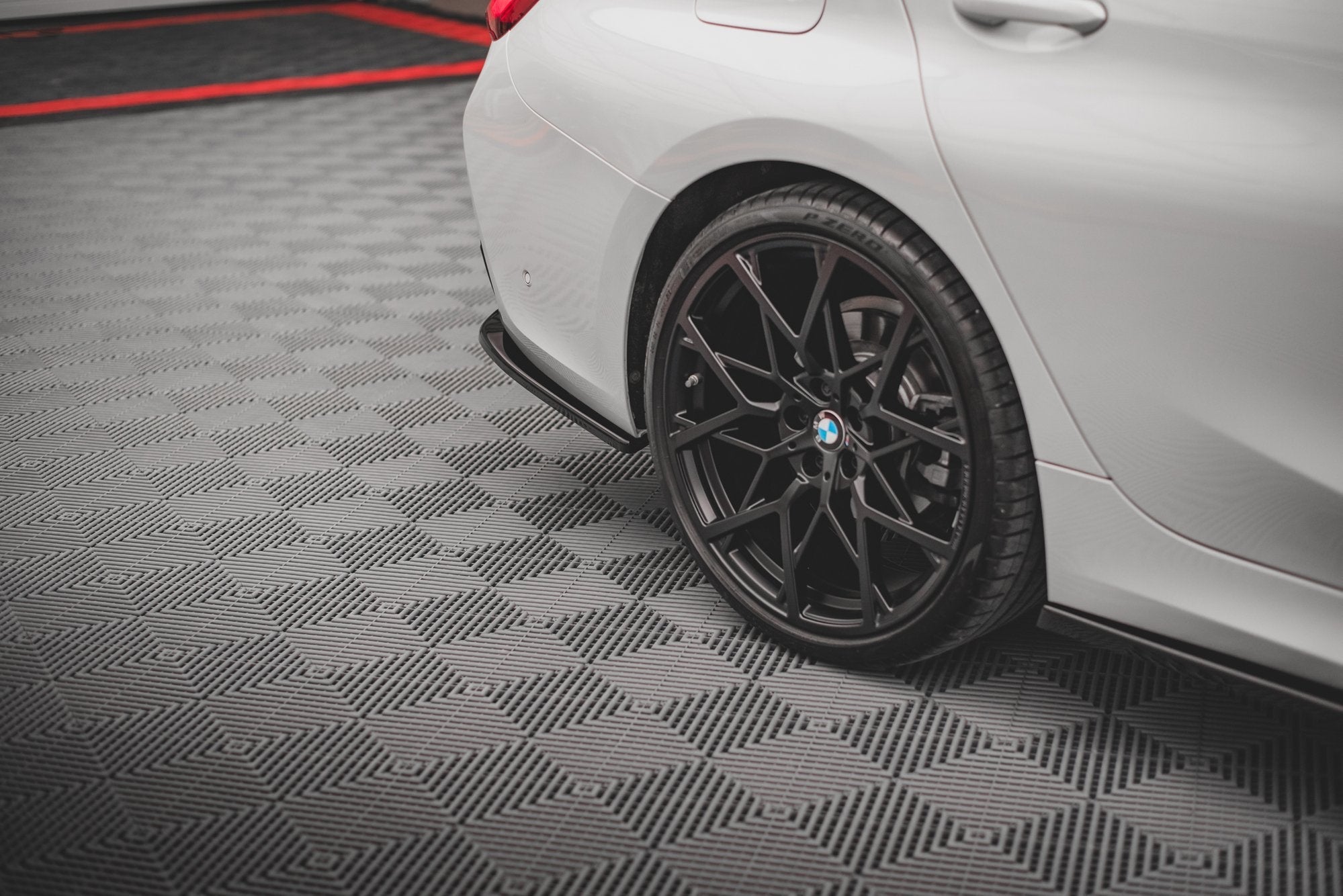 Maxton Design Splitters laterales traseros para BMW 3 G20 / G21 - imagen 2